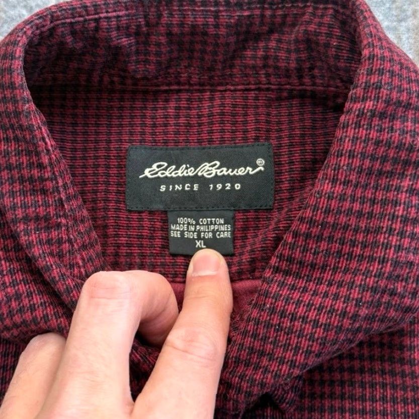 Eddie Bauer VINTAGE Eddie Bauer Shirt Corduroy Button Up Mens XL Red 90s Cottagecore Size US XL / EU 56 / 4 - 2 Thumbnail