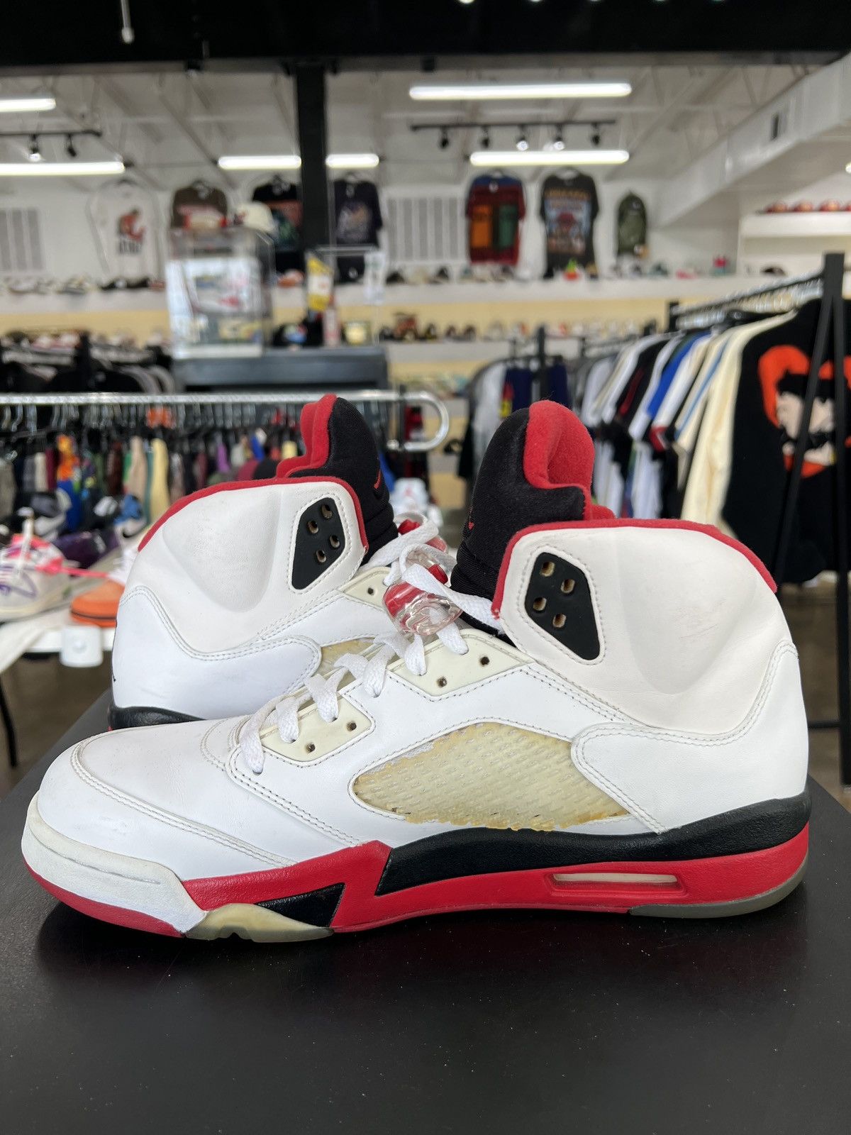 Jordan Brand Air Jordan 5 Fire Red Black Tongue Sz. 12 (2013) Size US 12 / EU 45 - 3 Thumbnail
