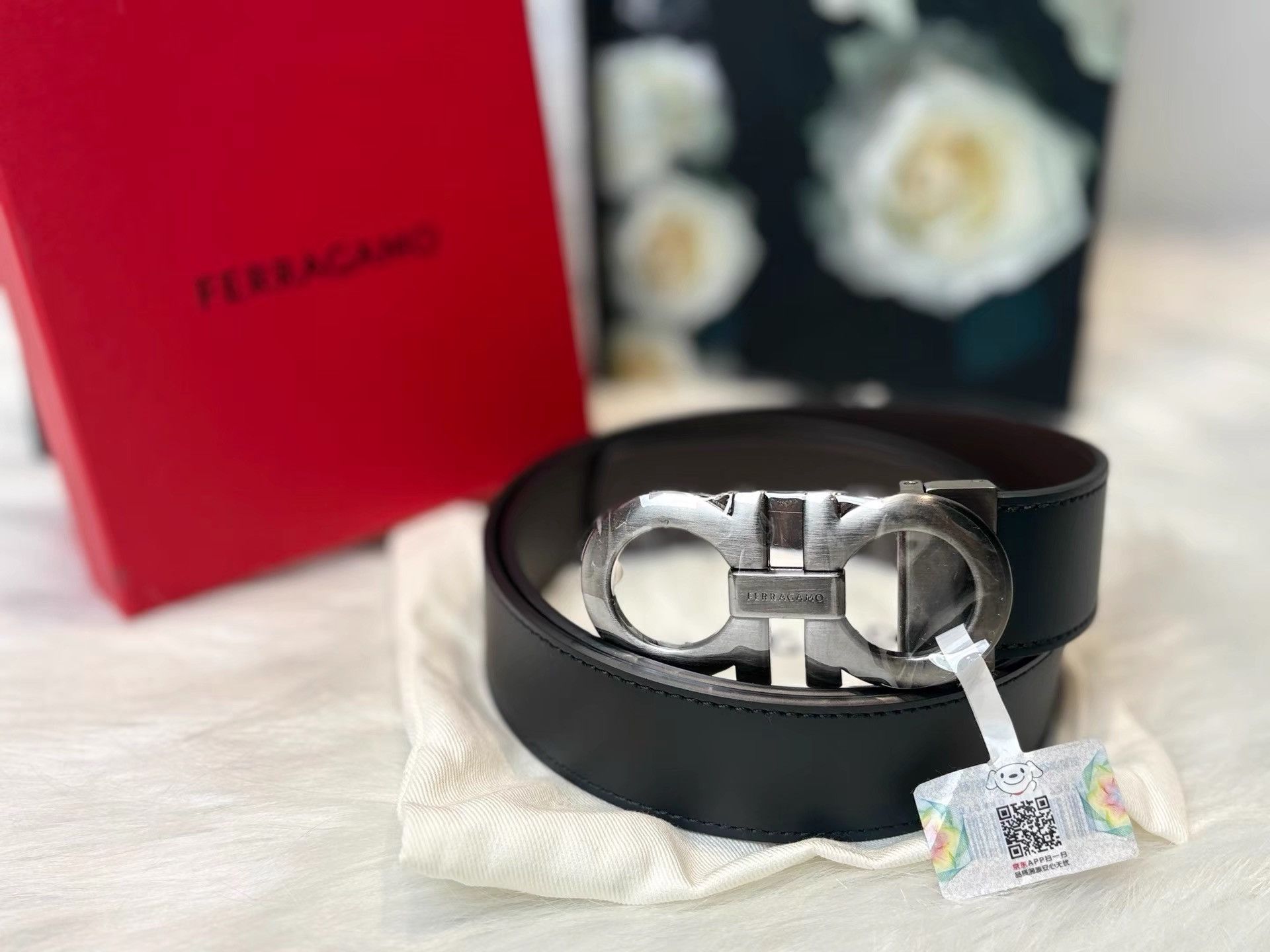 Salvatore Ferragamo FERRAGAMO Matte Double-sided Buckle Leather Men's Belt K36 Size ONE SIZE - 1 Thumbnail