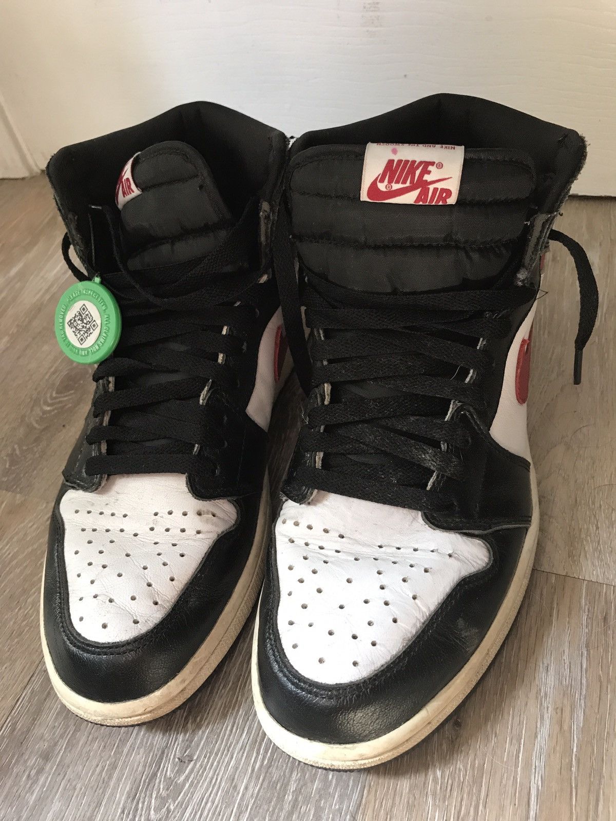 Jordan Brand Air Jordan 1 Retro High Black Gym Red Sail 9.5 2019 Nike Size US 9.5 / EU 42-43 - 2 Thumbnail