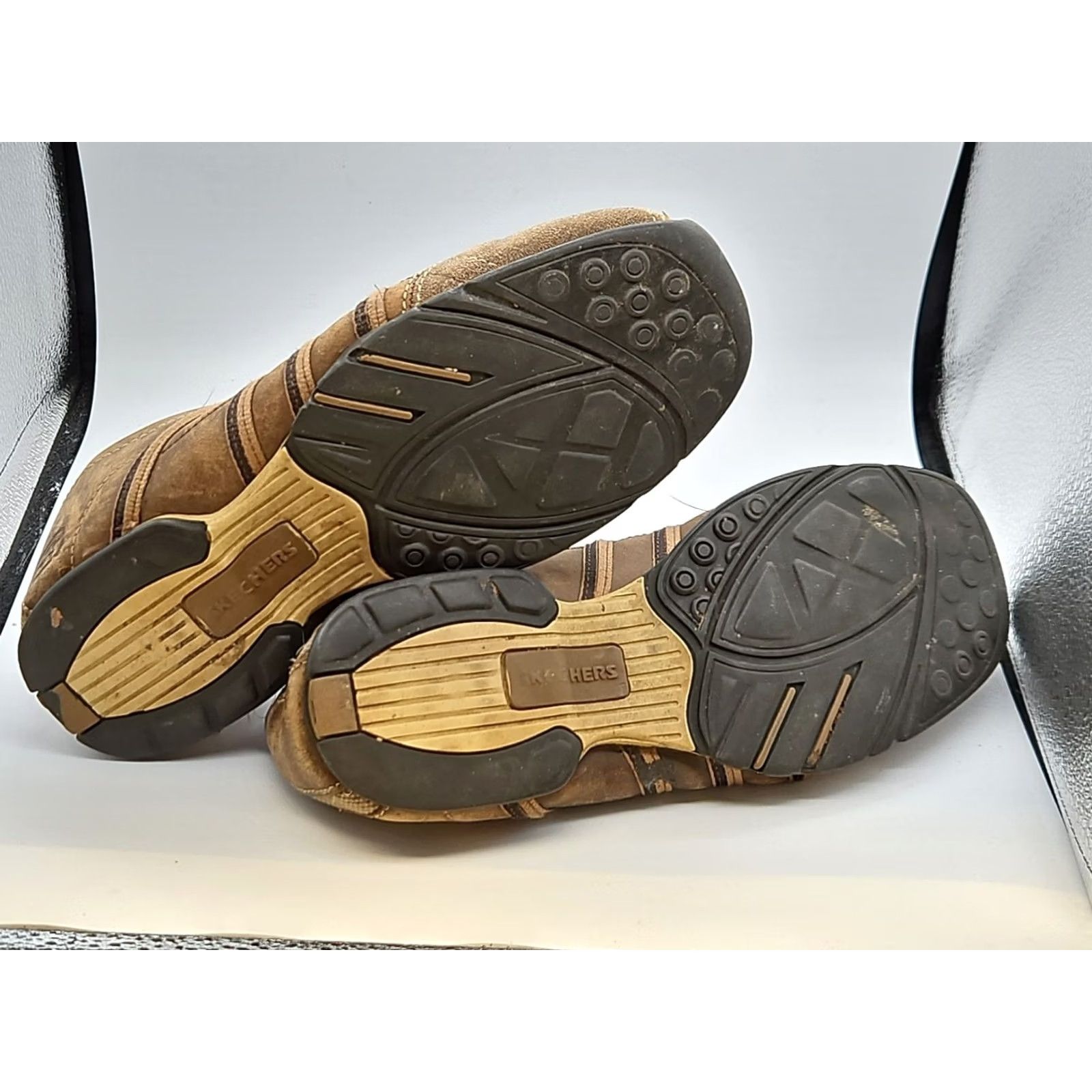 SKECHERS VINTAGE Skechers Leather Sneakers Mens 8.5 Brown Casual Comfort Walking Size US 9 / EU 42 - 7 Thumbnail