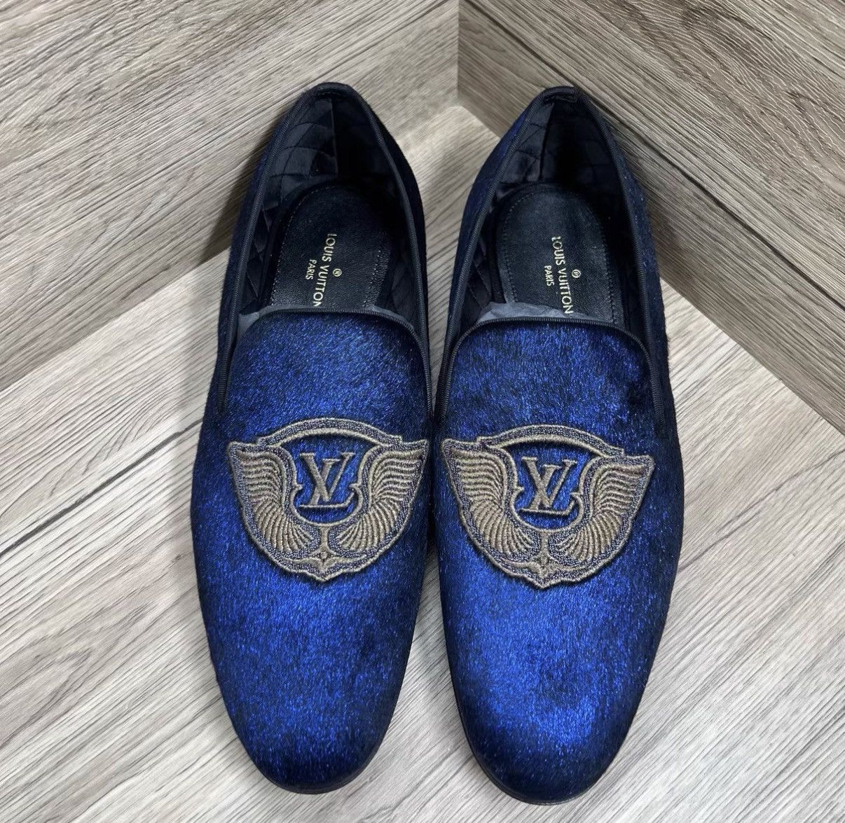 Louis Vuitton Louis Vuitton Auteuil Blue & Gold Embroidered Loafers J41 Size US 7 / EU 40 - 2 Thumbnail