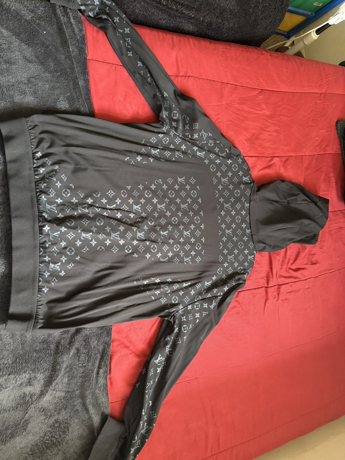 Louis Vuitton Louis Vuitton Black Monogram Zip-Up Hoodie Jacket Size US XL / EU 56 / 4 - 2 Thumbnail