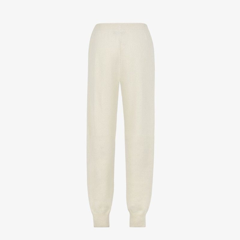 Fendi o1B3y1r0326 Jogger in White Size 38" / US 16 / IT 52 - 2 Thumbnail