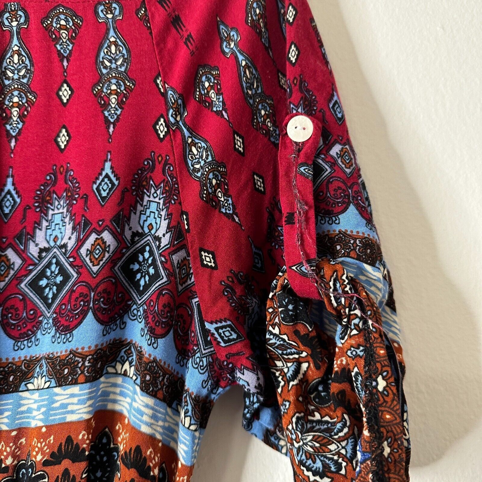 Other R. Vivimos VNeck Button Front Paisley Dress Red Blue Multi S Size S / US 4 / IT 40 - 6 Thumbnail