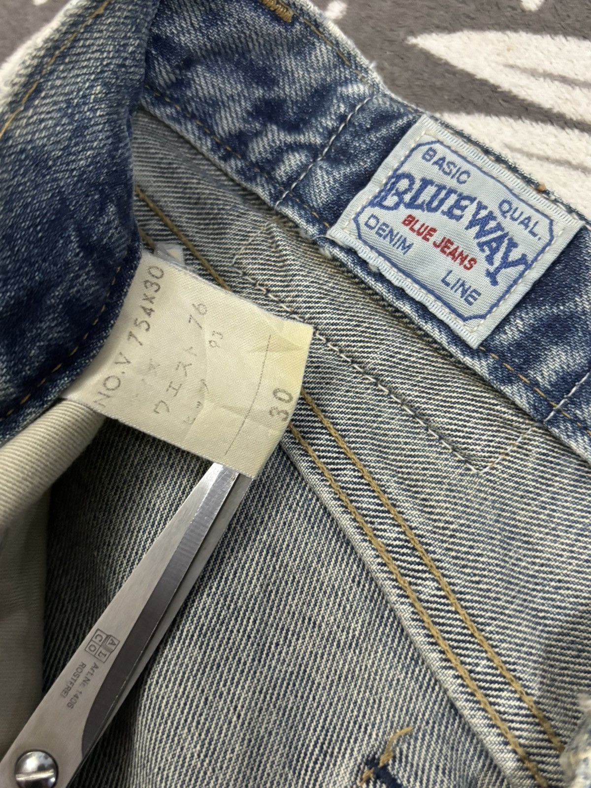 Blue Blue Japan Vintage Japanese Brand BlueWay Rusty Mud Wash Flare Jeans Size US 29 - 17 Thumbnail