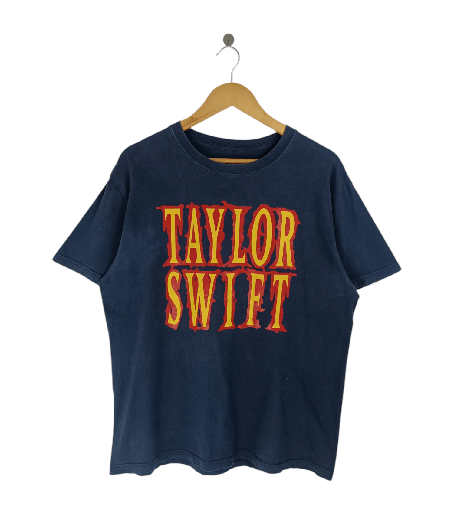Vintage VINTAGE TAYLOR SWIFT PARODY OF EARTH CRISIS HARDCORE Ts