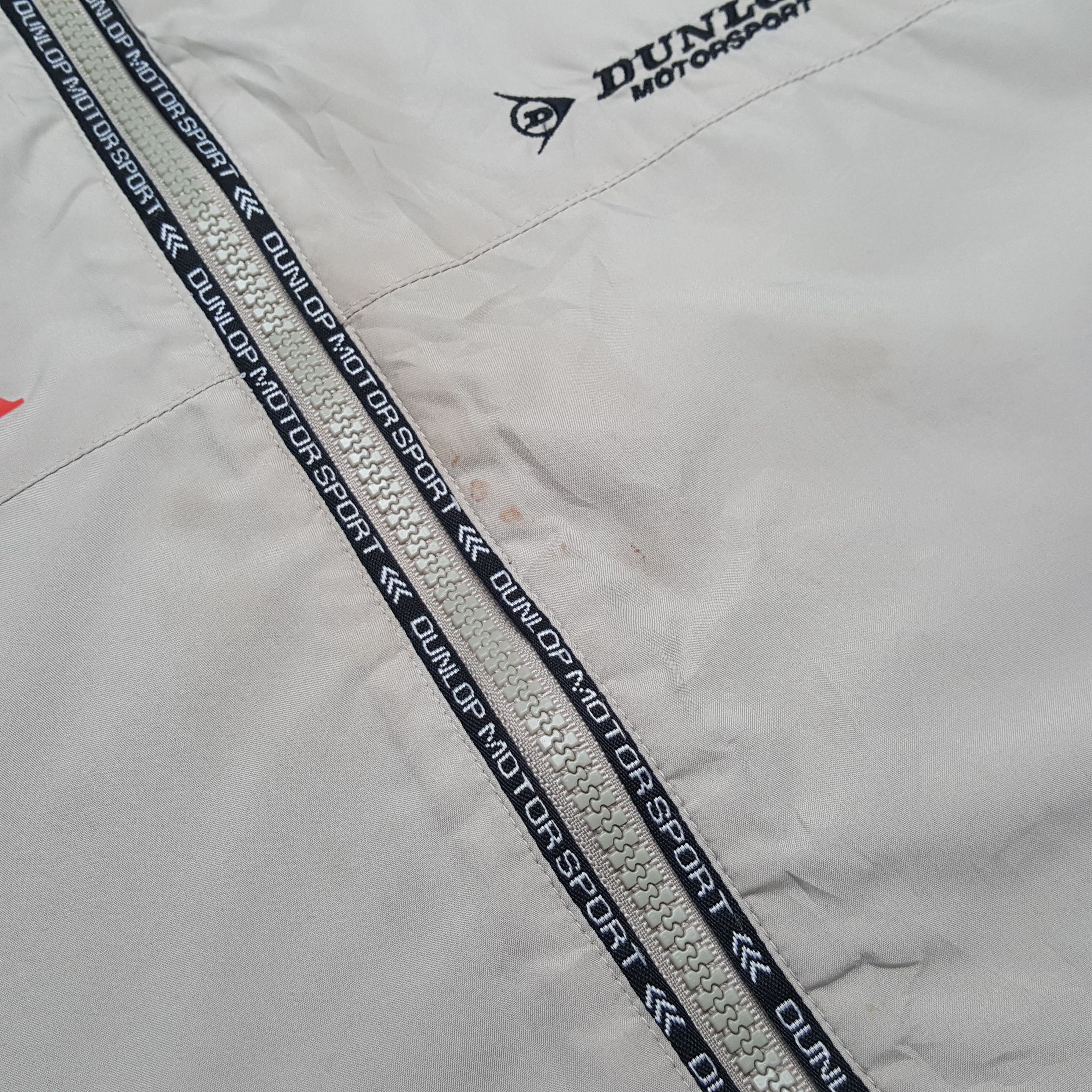 Formula 1 Vintage Dunlop Mugen Honda Racing Team Custom Vest RR13 Size US L / EU 52-54 / 3 - 6 Thumbnail