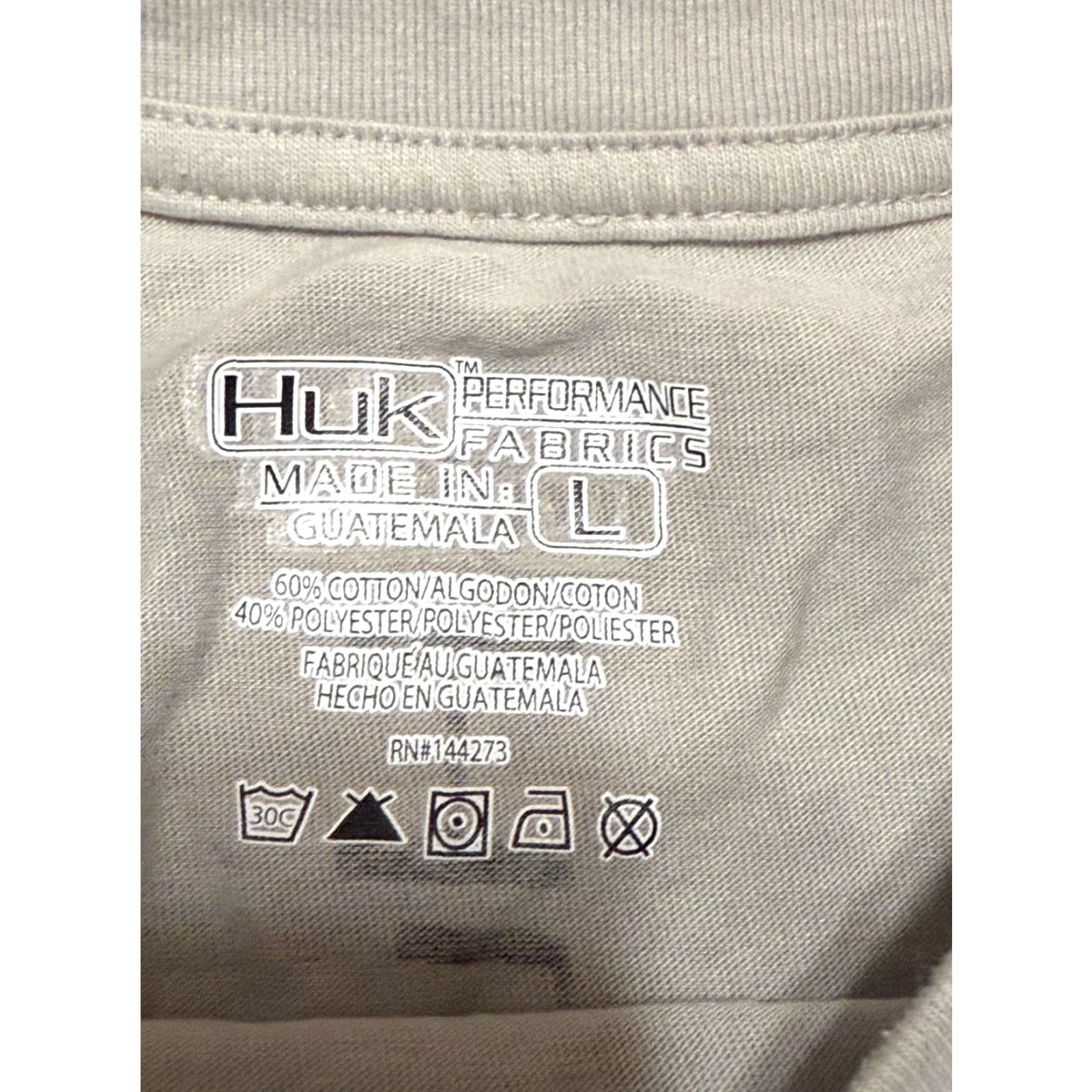 Vintage HUK Performance Shirt Men's Large Gray Black Fishing Long Sleeve Shirt Size US L / EU 52-54 / 3 - 5 Thumbnail