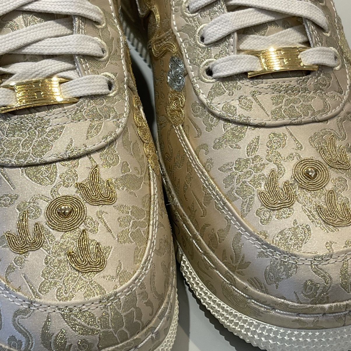 Nike Nike Air Force 1 Low Year of the Dragon (2024) Size US 9.5 / EU 42-43 - 11 Thumbnail