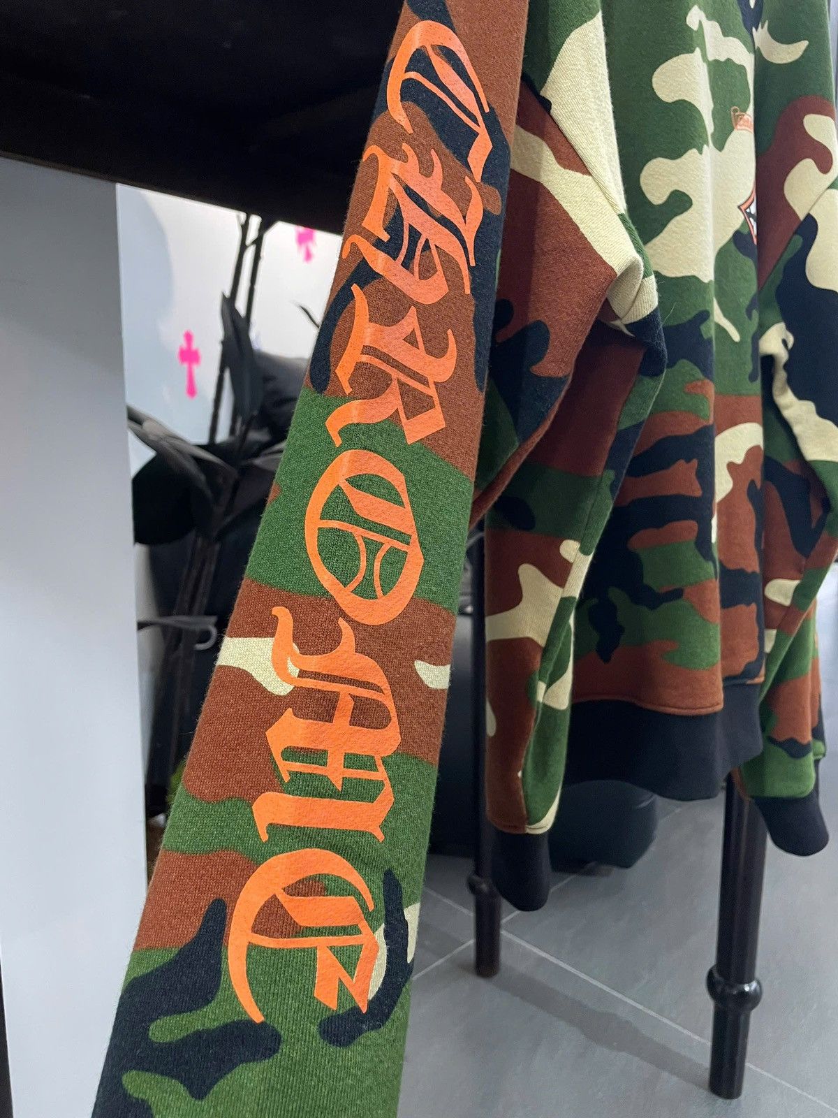 Chrome Hearts Chrome Hearts x Matty Boy CAUTION Crewneck 'Camo' Size US L / EU 52-54 / 3 - 3 Thumbnail