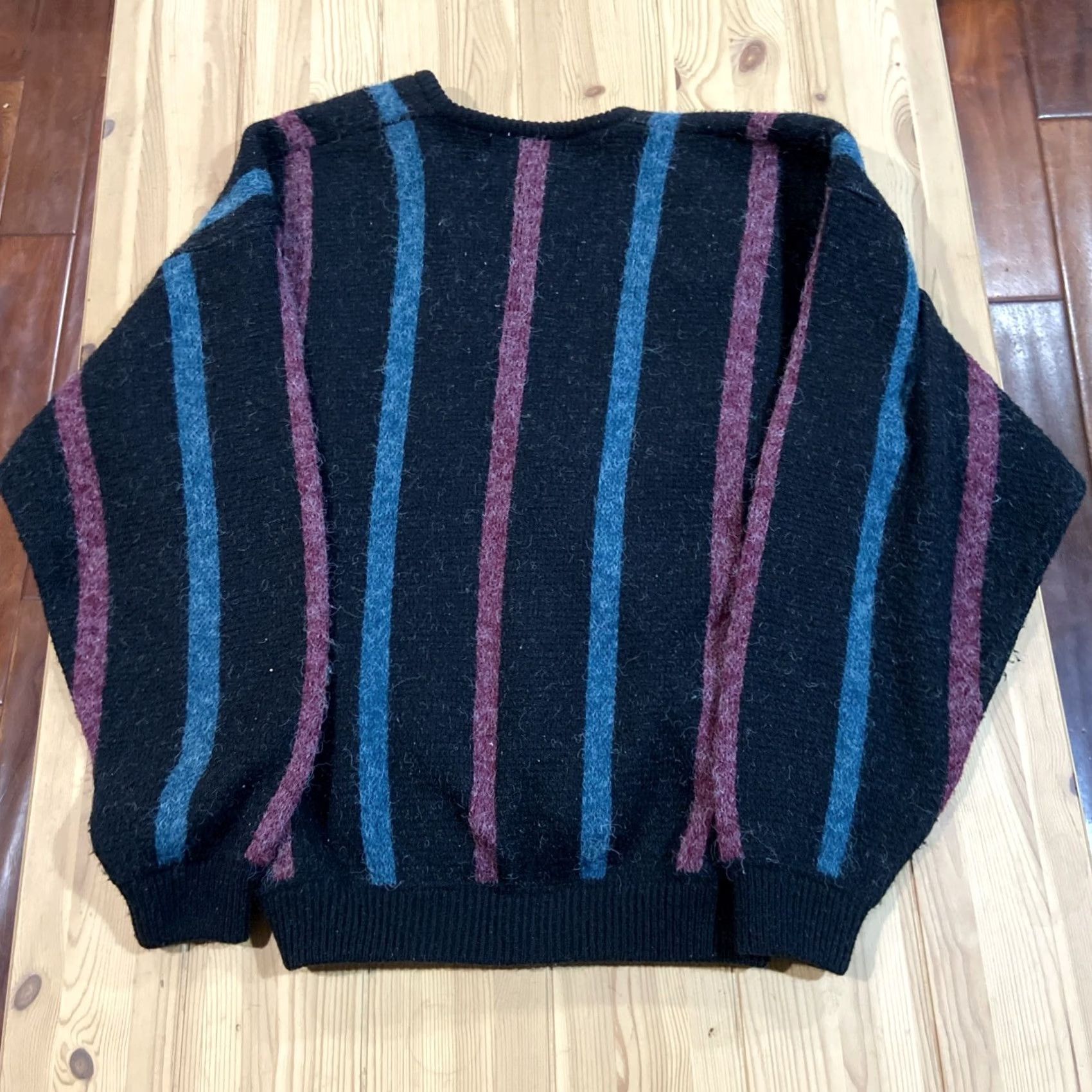 Vintage VINTAGE Barneys New York Cardigan Sweater Women 90s Striped Black M Knits Buttoned Size M / US 6-8 / IT 42-44 - 5 Thumbnail