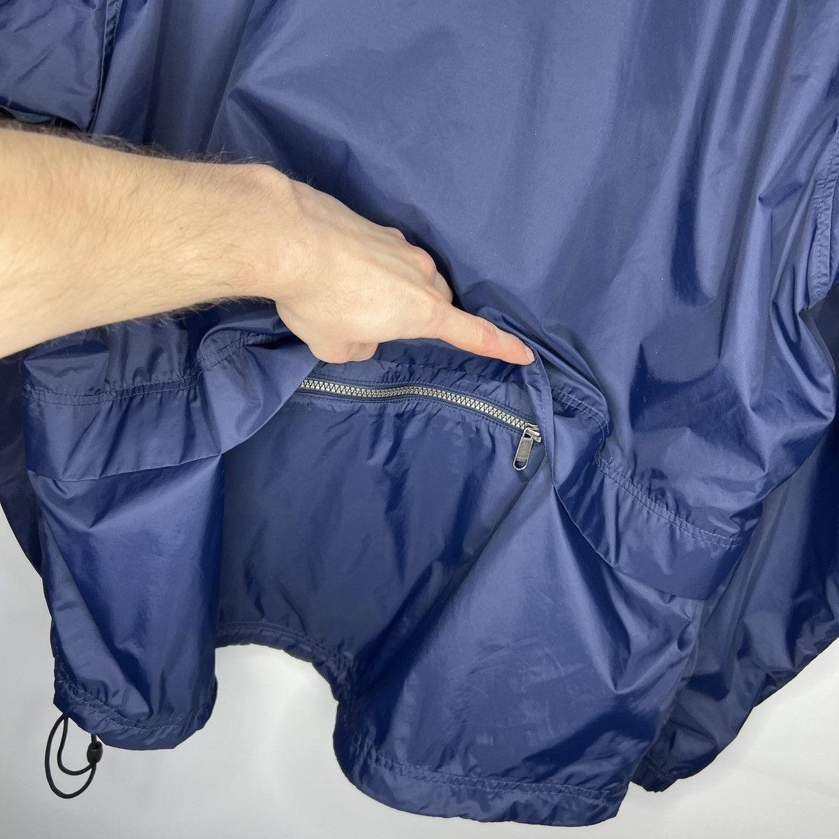 Nike × Vintage Vintage Nike Small Logo Drill Nylon Track Jacket size L Size US L / EU 52-54 / 3 - 9 Thumbnail