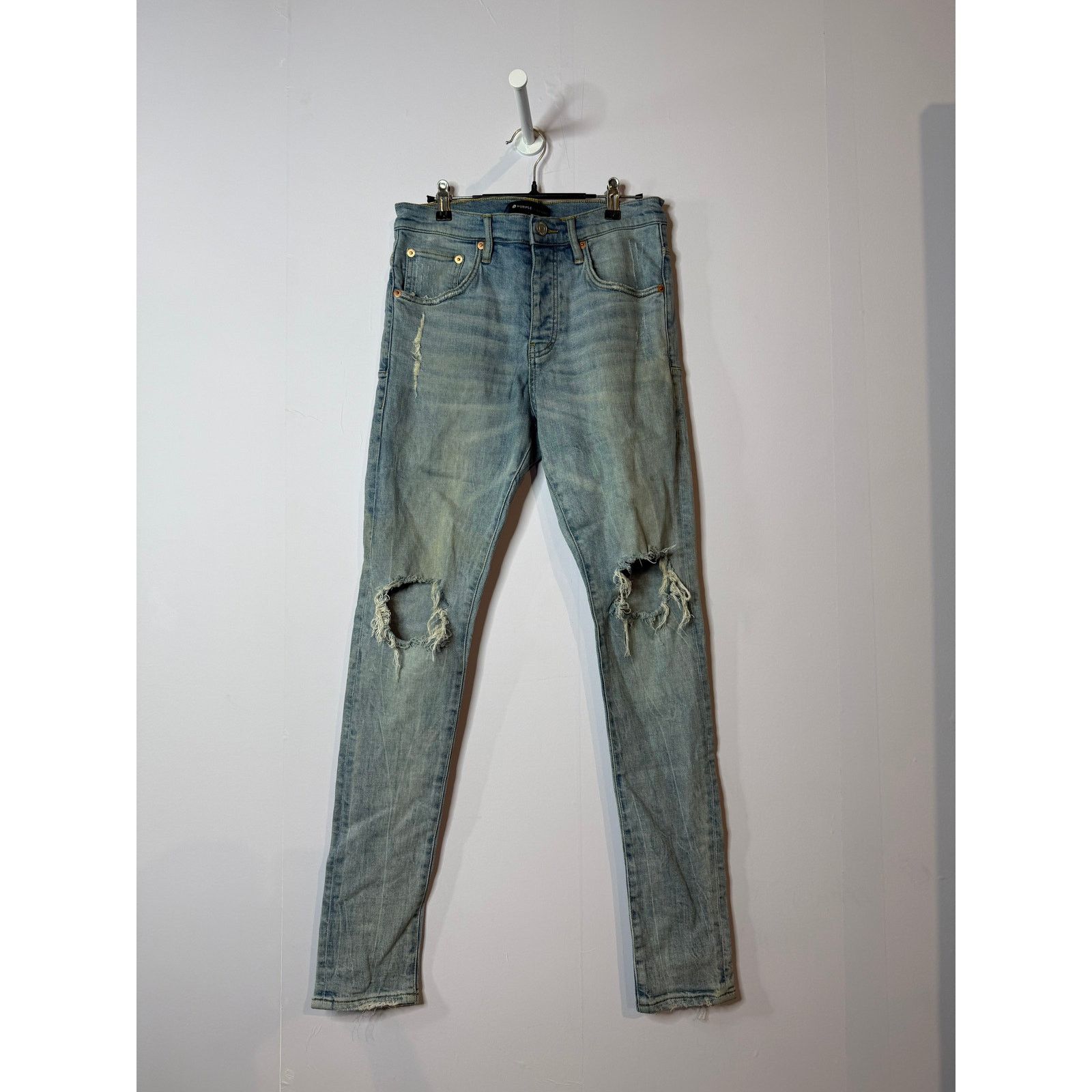 Purple Brand Purple Brand Light Wash Ripped Knee Jeans Size US 29 - 1 Thumbnail