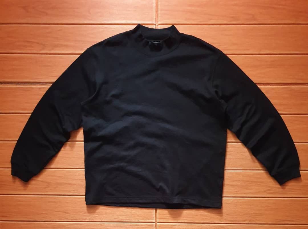 Japanese Brand Uniqlo super black longsleeve shirt Size US XL / EU 56 / 4 - 1 Thumbnail