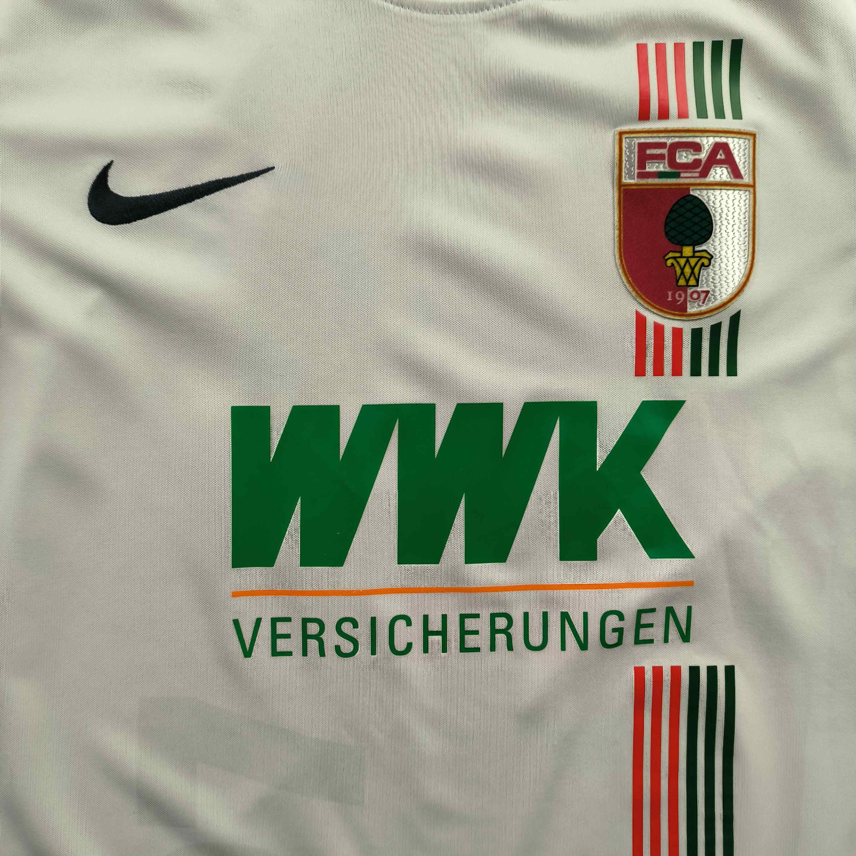 Nike Augsburg 2018-19 Nike home football jersey shirt size S Size US S / EU 44-46 / 1 - 3 Thumbnail