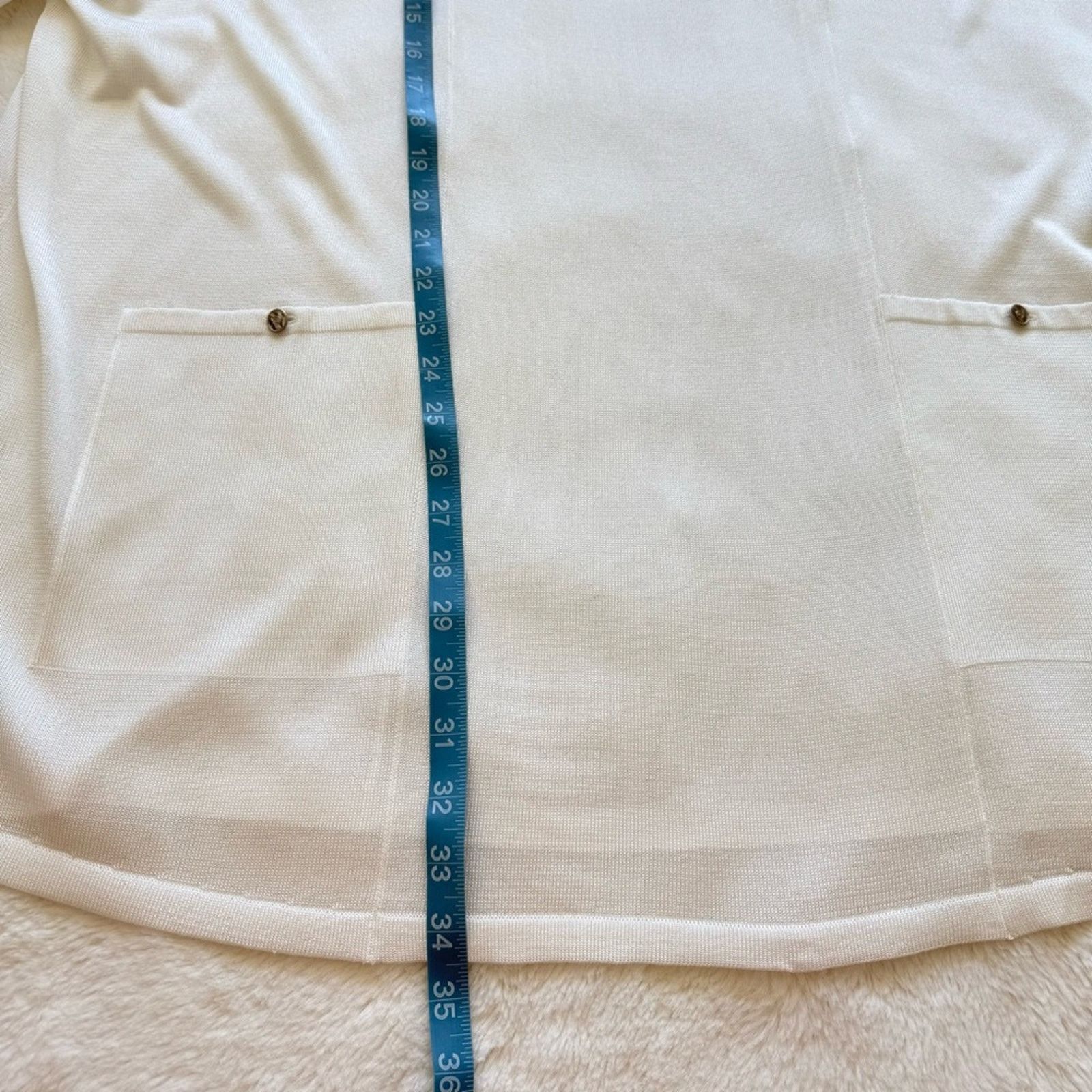Chanel CHANEL women blouse size 40 FR or size 8 US Authentic 3800$ Size M / US 6-8 / IT 42-44 - 10 Thumbnail