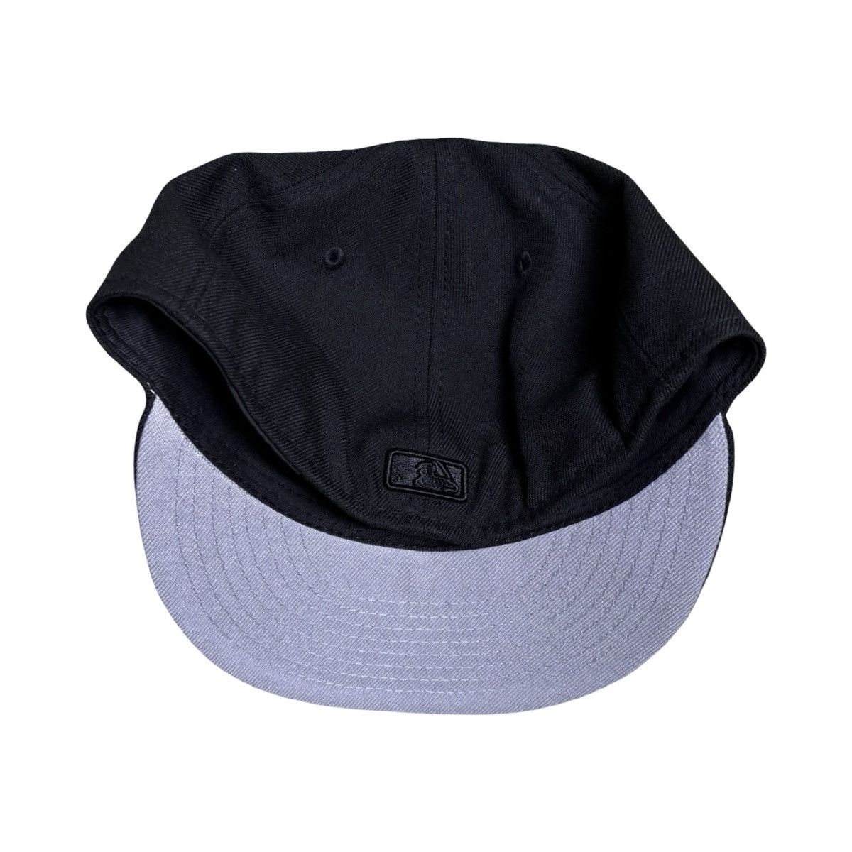 Other New Era NY Yankees New York Snapback Cap Black Size 7 1/4 Size ONE SIZE - 7 Thumbnail