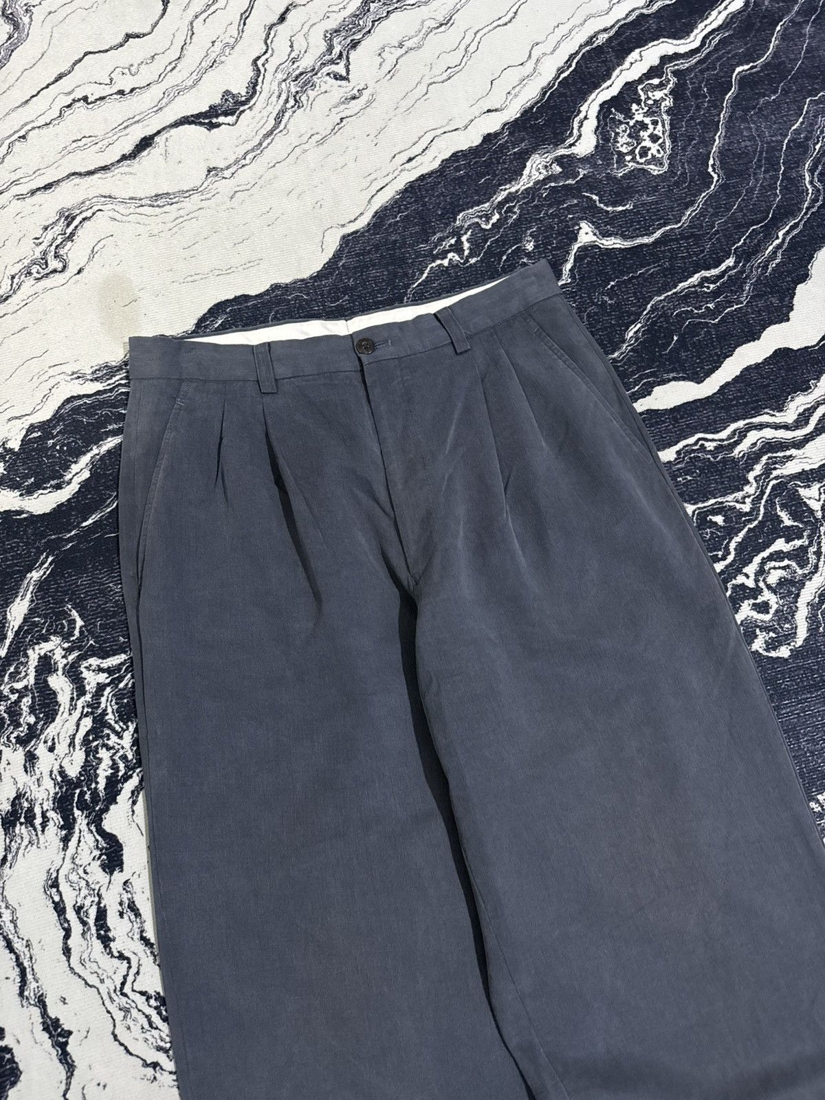 Burberry Vintage burberry sun faded long pants Size US 28 / EU 44 - 2 Thumbnail