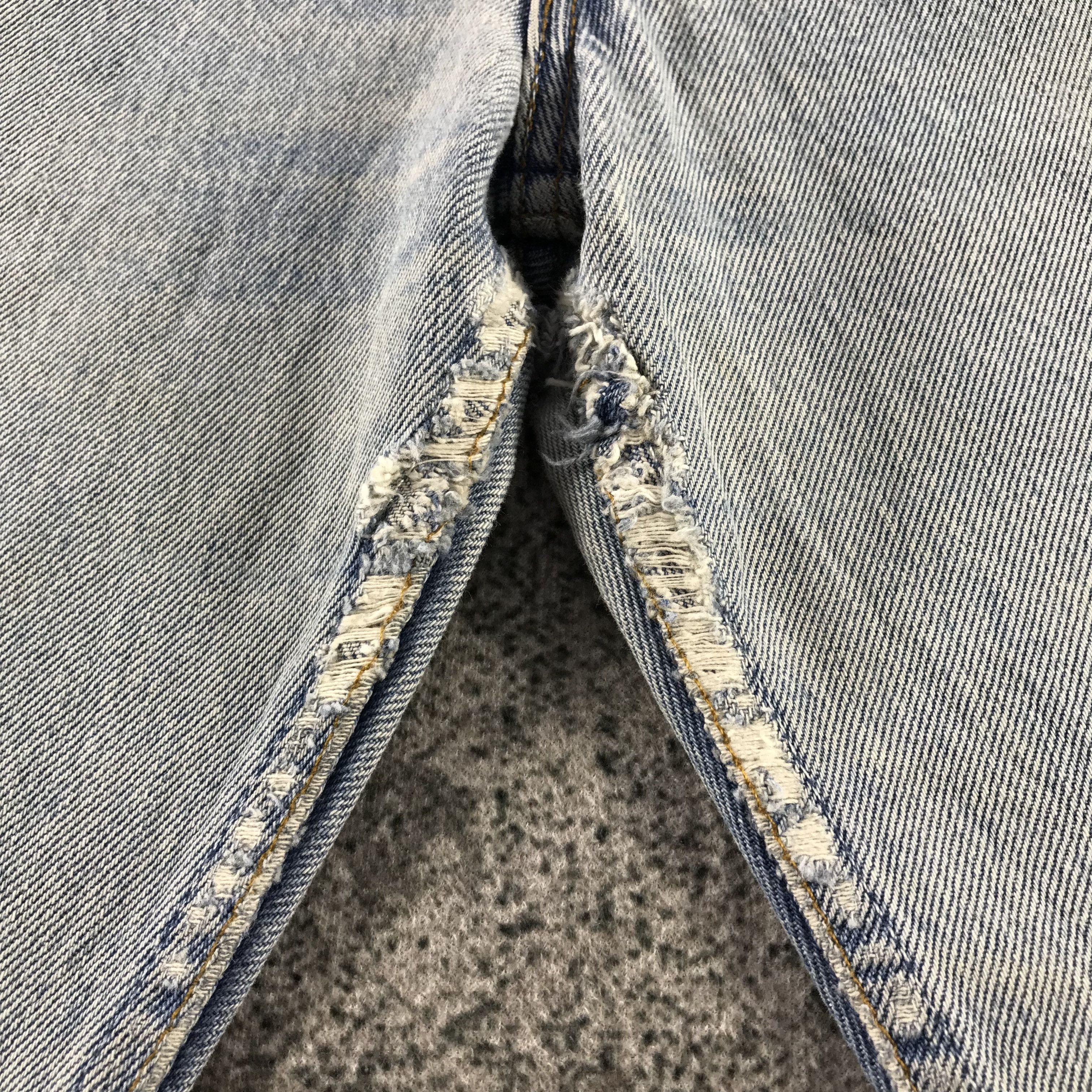 Levi's Vintage 90s Levis 501 Jeans Stone Wash Denim KJ3366 Size US 30 / EU 46 - 9 Thumbnail