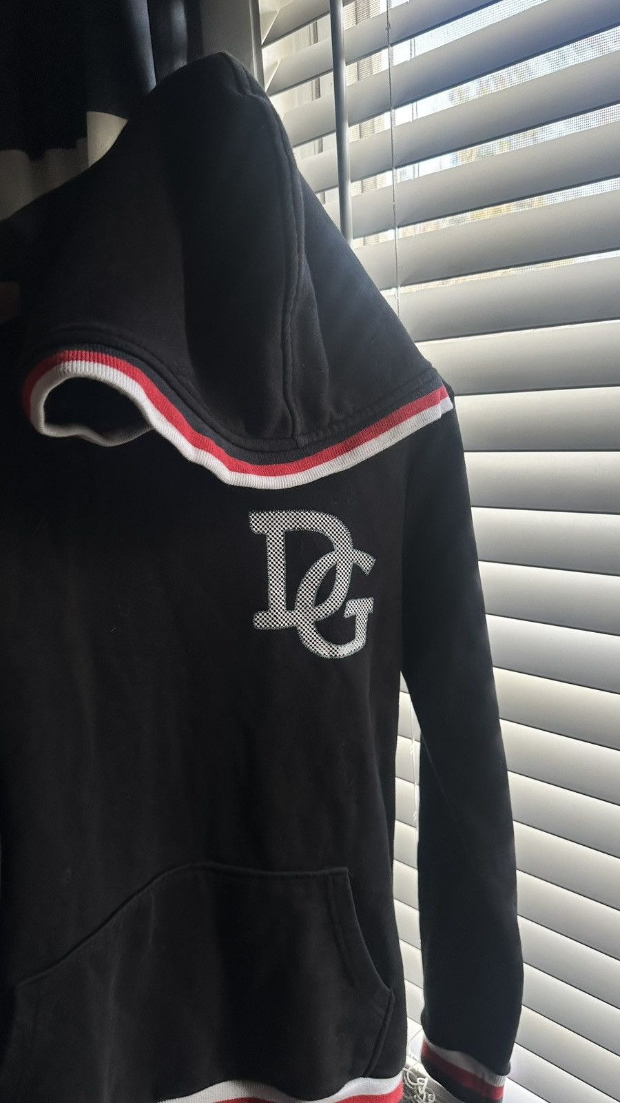 Dolce & Gabbana 46 (medium) red/white accented Dolce Gabanna pullover hoodie Size US M / EU 48-50 / 2 - 1 Thumbnail