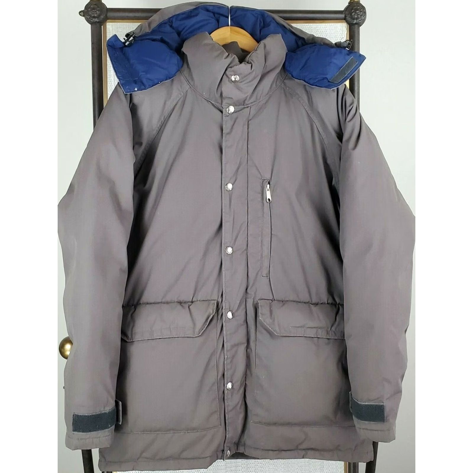The North Face VTG The North Face Jacket Mens Down Sierra Hooded Puffer Gray Large 80s Vintage Coat Wind-Resistant Water-Resistant Burn Label USA Made - 1980s Size US L / EU 52-54 / 3 - 3 Thumbnail