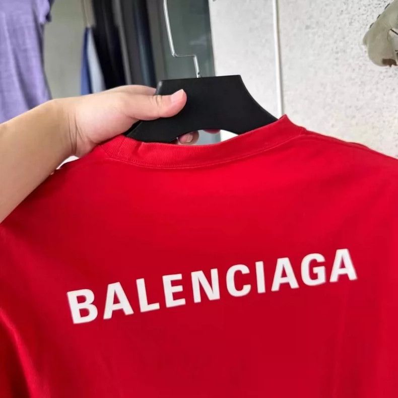 Balenciaga Balenciaga Red front and back logo short sleeve Size US XS / EU 42 / 0 - 5 Thumbnail