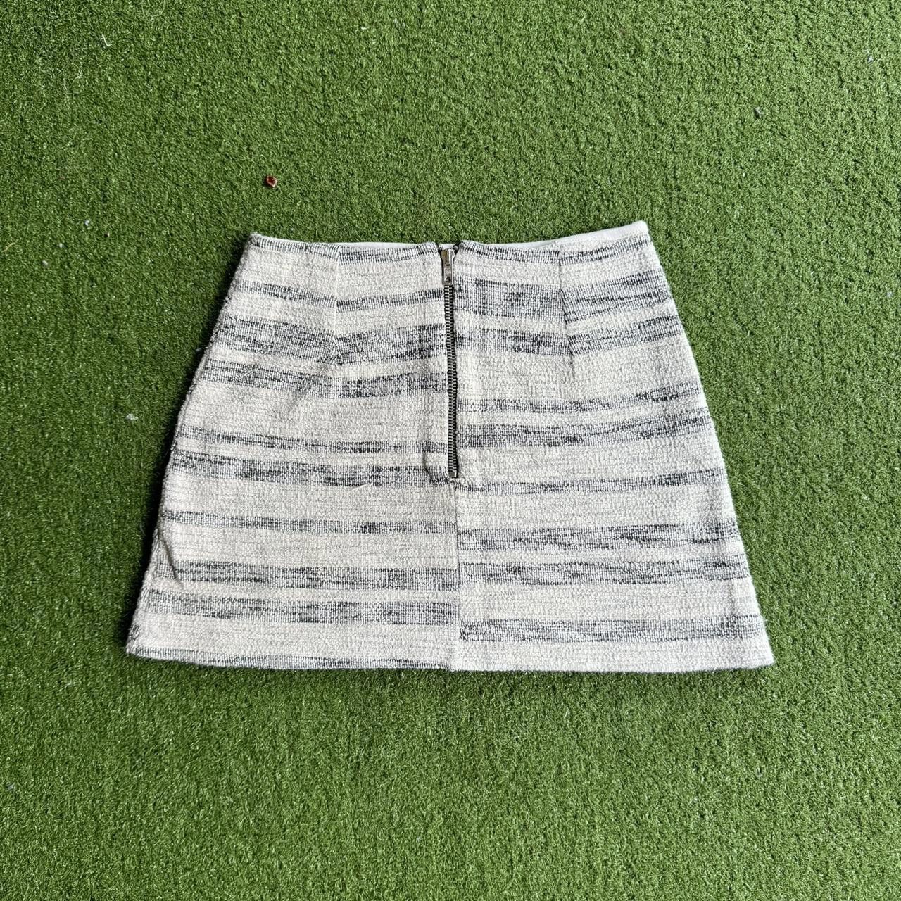 Topshop Topshop Women's Grey and White Skirt Size 27" / US 4 / IT 40 - 2 Thumbnail