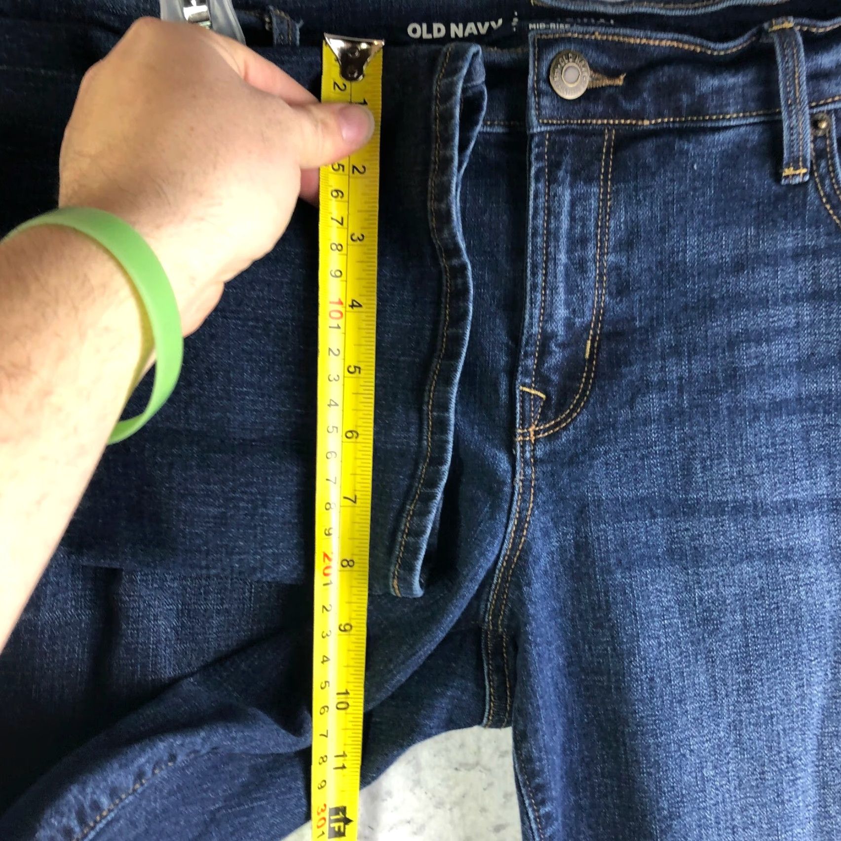 Old Navy **Old Navy Diva Bootcut Womens Size 10 Regular Medium Wash Blue Jeans** User: Old Navy Diva Bootcut Women's Size 10 Regular Medium Wash Blue Jeans Size 32" / US 10 / IT 46 - 4 Thumbnail