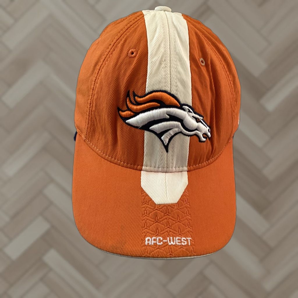 Reebok Reebok Broncos Baseball Cap Hat - Fitted L/XL - Solid Washed Orange - Men - Canvas Casual Ball Cap Size ONE SIZE - 1 Thumbnail