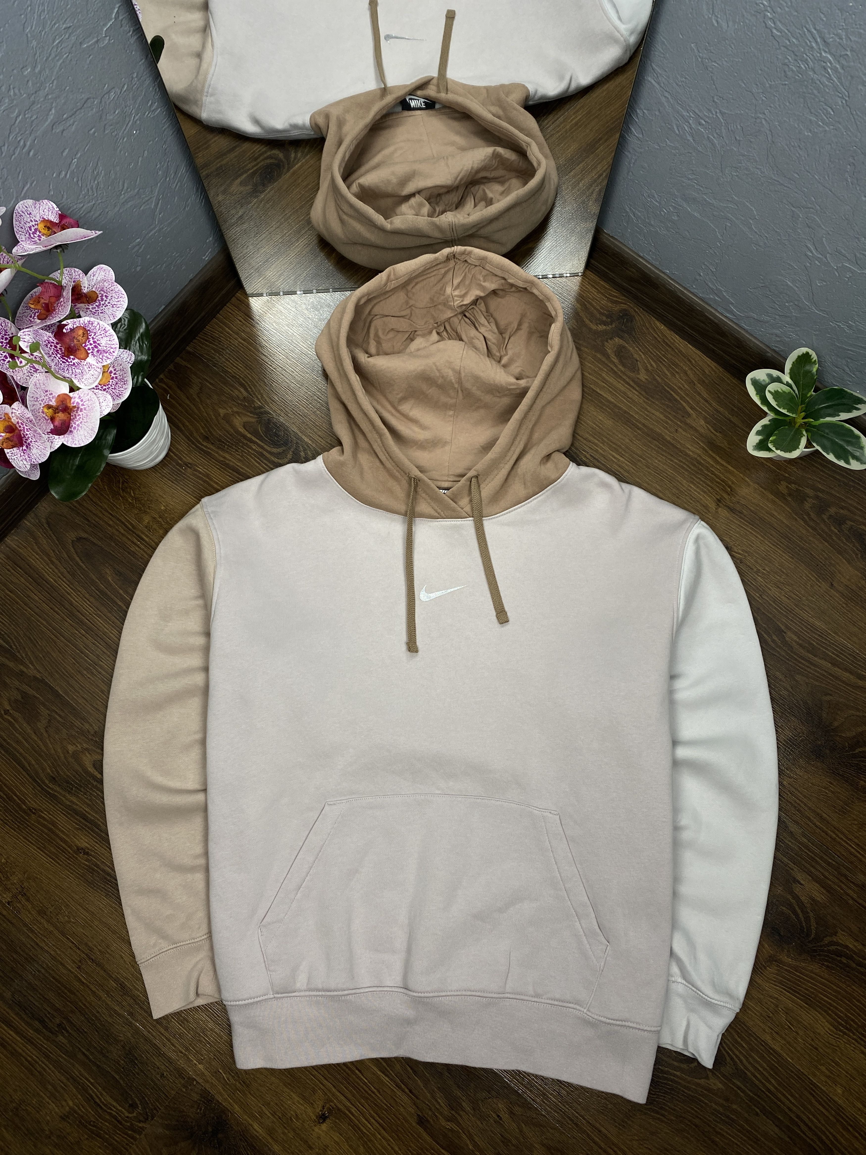 Nike Nike Center Logo Swoosh Hoodie Size US L / EU 52-54 / 3 - 1 Thumbnail
