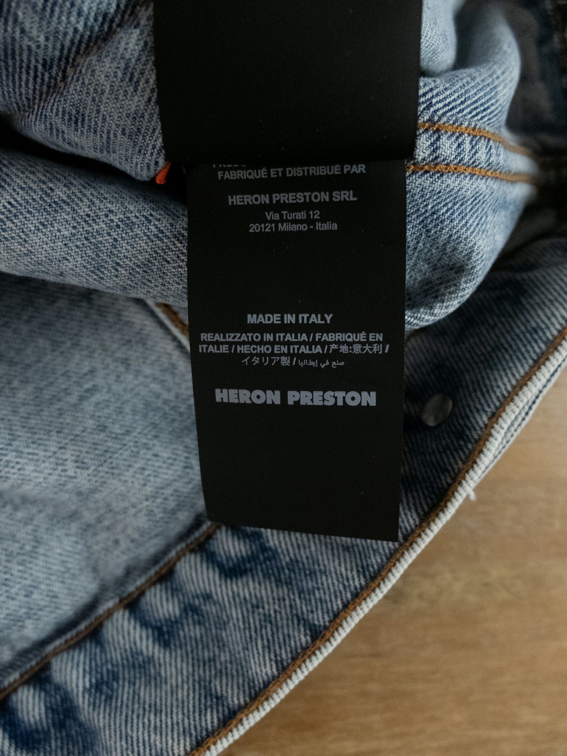 Heron Preston HERON PERSTON blue distressed paint splatter denim jacket L Size US L / EU 52-54 / 3 - 9 Thumbnail
