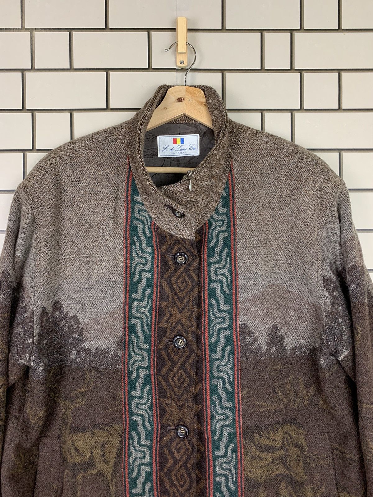 Designer × Japanese Brand × Vintage Vintage Japanese Brand Motif Animal Jacket Size XL / US 12-14 / IT 48-50 - 3 Thumbnail