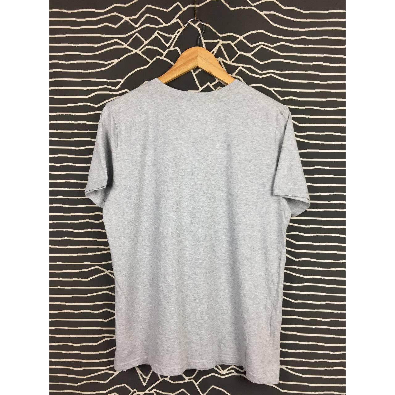 Adidas Adidas Grey Neon Gradient Wavy Logo Graphic Tee Youth XL Size US M / EU 48-50 / 2 - 6 Thumbnail