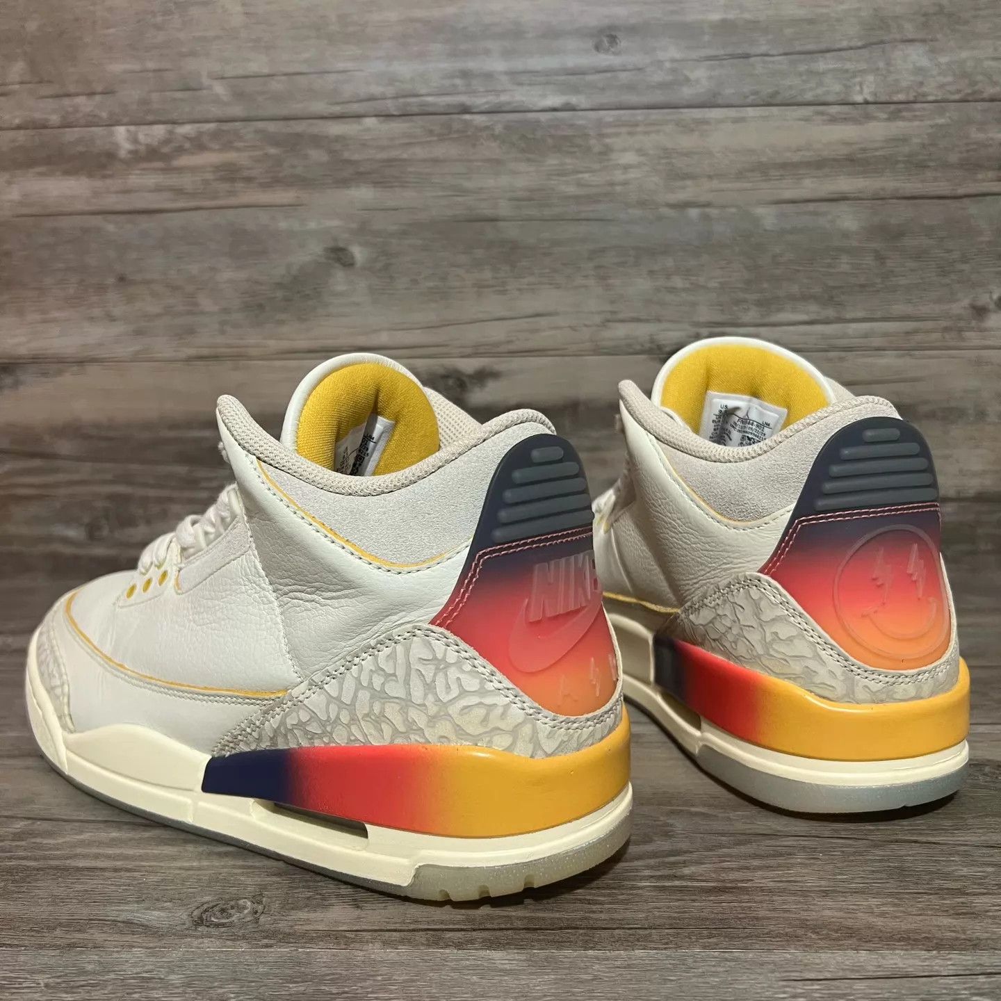 Nike J Balvin x Air Jordan 3 Sunset AJ3 Smile 43 97 New Size US 9.5 / EU 42-43 - 4 Thumbnail