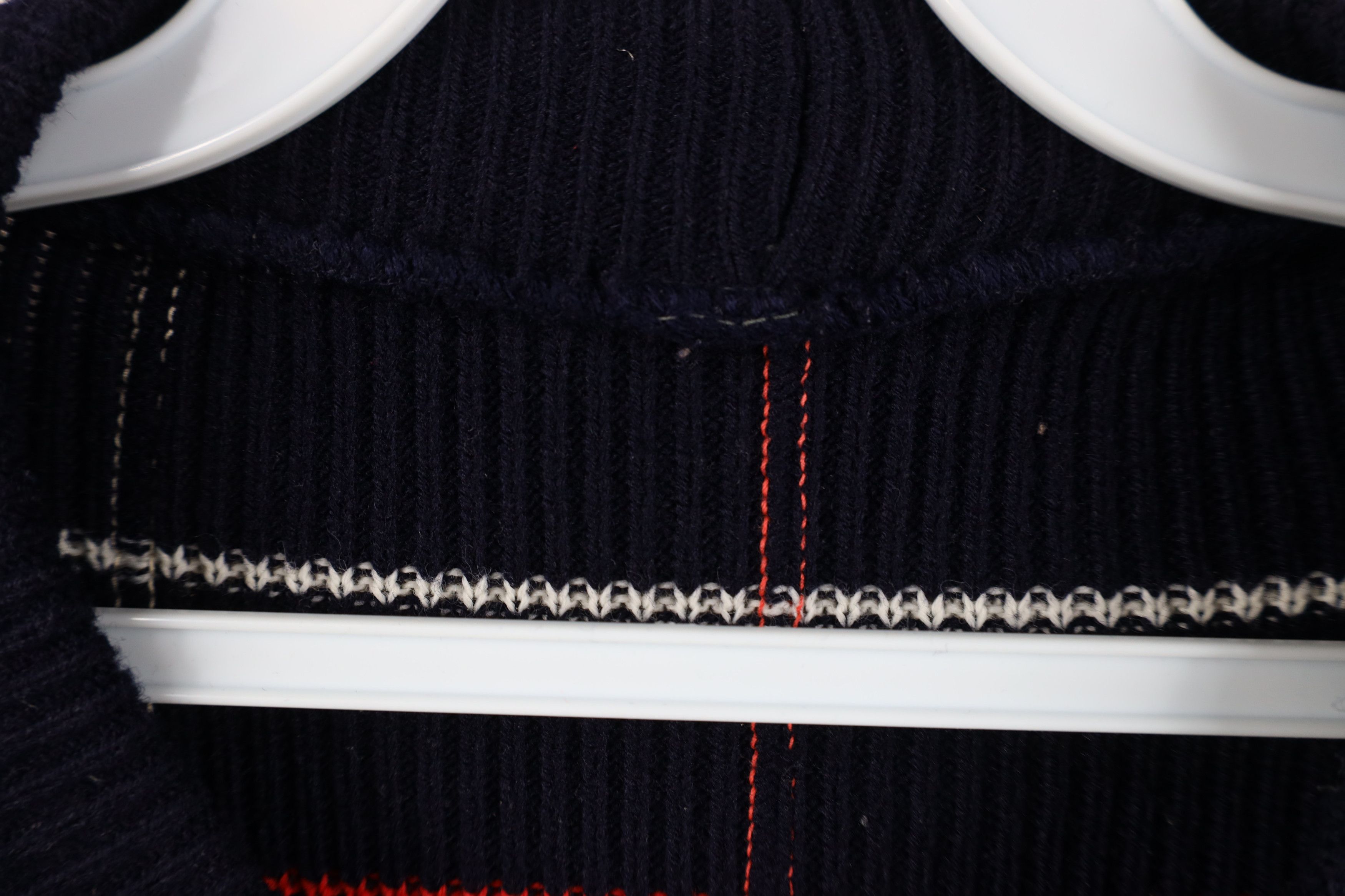 Vintage Vintage 70s Streetwear Ribbed Knit Boxy Fit Sweater Plaid Size US L / EU 52-54 / 3 - 6 Thumbnail