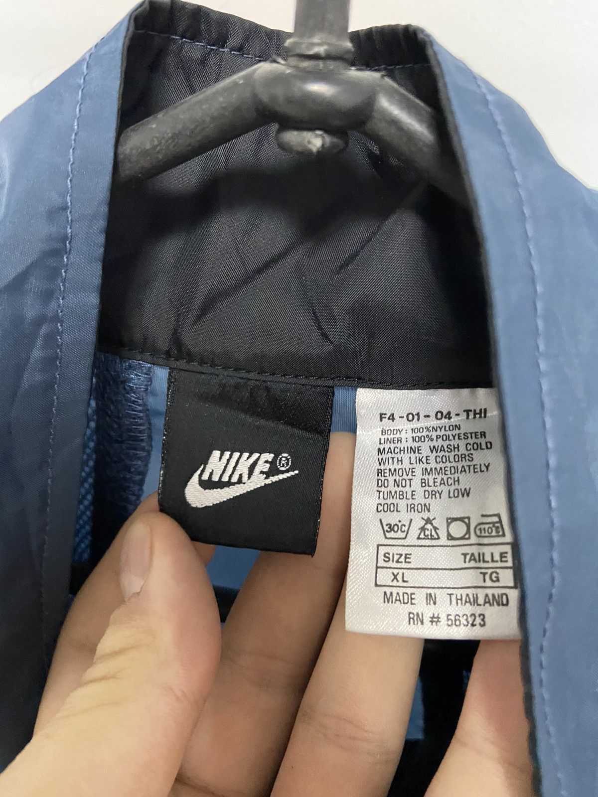 Nike × Vintage Nike Vintage Jacket Windbreaker Small Logo 90s Y2K Nylon Size US XL / EU 56 / 4 - 8 Thumbnail