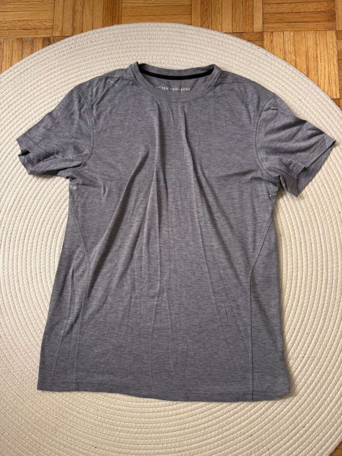 Ten Thousand Ten thousand tee size S Size US S / EU 44-46 / 1 - 1 Thumbnail