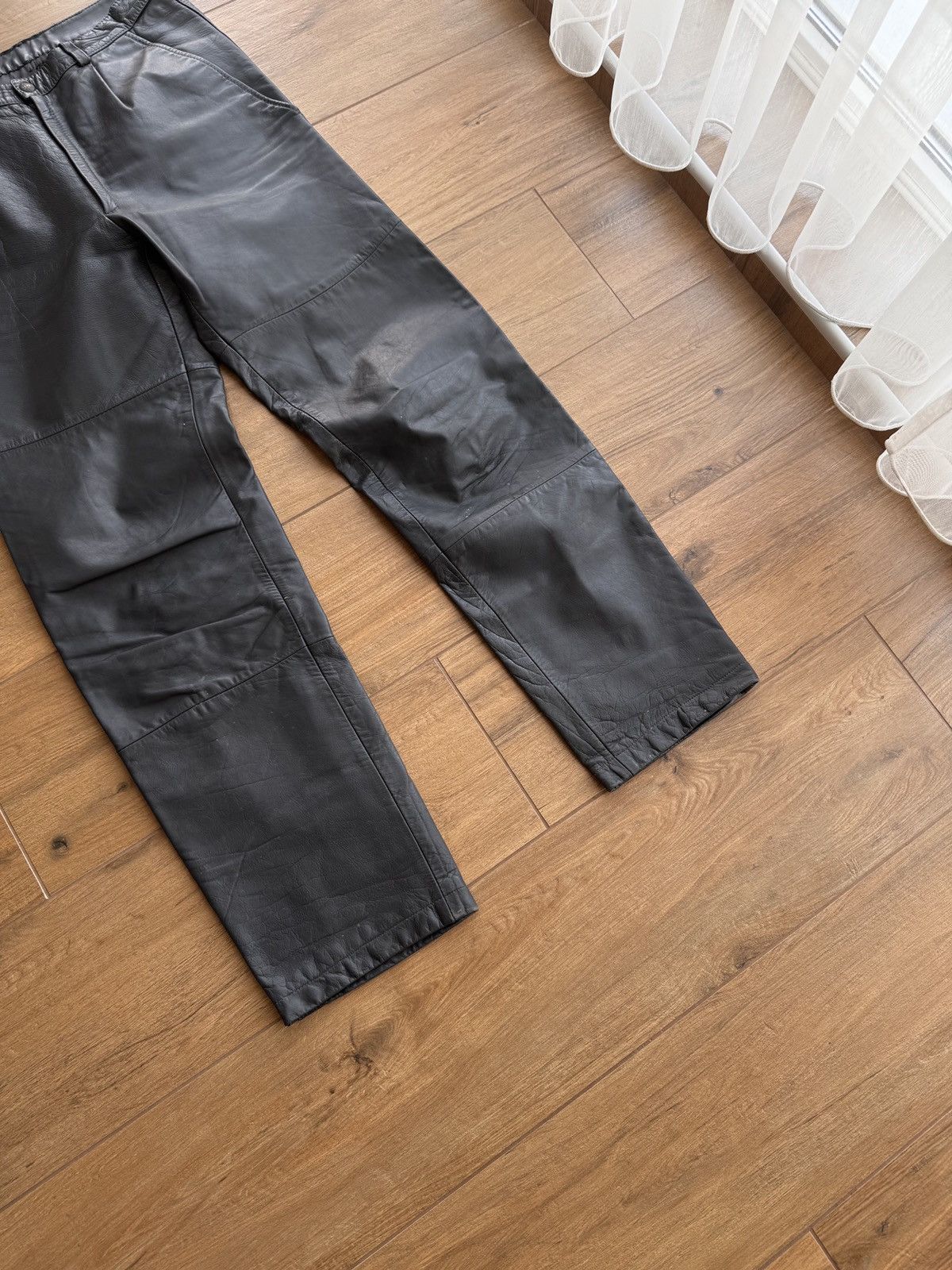 Dainese × Genuine Leather × Vintage Vintage Dainese Streetwear Leather Moto W' Pants Size 25" / US 0 / IT 36 - 3 Thumbnail
