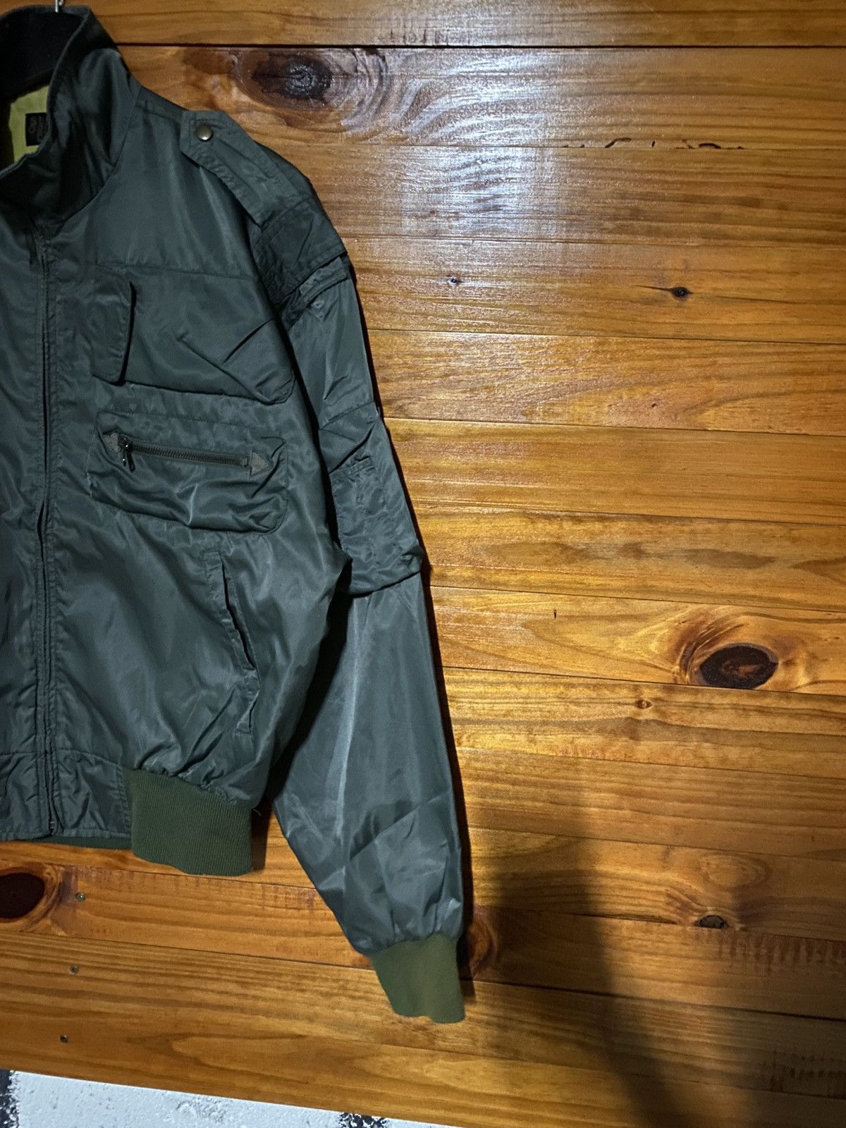Japanese Brand Vintage Suntory Original Design Olive Green Bomber Jacket Size US M / EU 48-50 / 2 - 7 Thumbnail