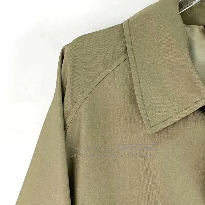Louis Vuitton Louis Vuitton Brown Lapel Long. Size US M / EU 48-50 / 2 - 3 Thumbnail