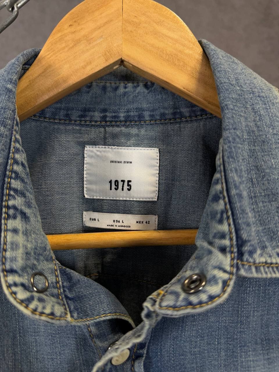 Zara Zara Man distressed denim shirt Size US L / EU 52-54 / 3 - 5 Thumbnail