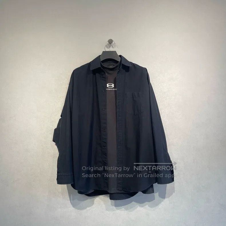 Balenciaga Balenciaga Layered Fake Two-Piece Hole Long Sleeve Shirt Size US S / EU 44-46 / 1 - 1 Thumbnail