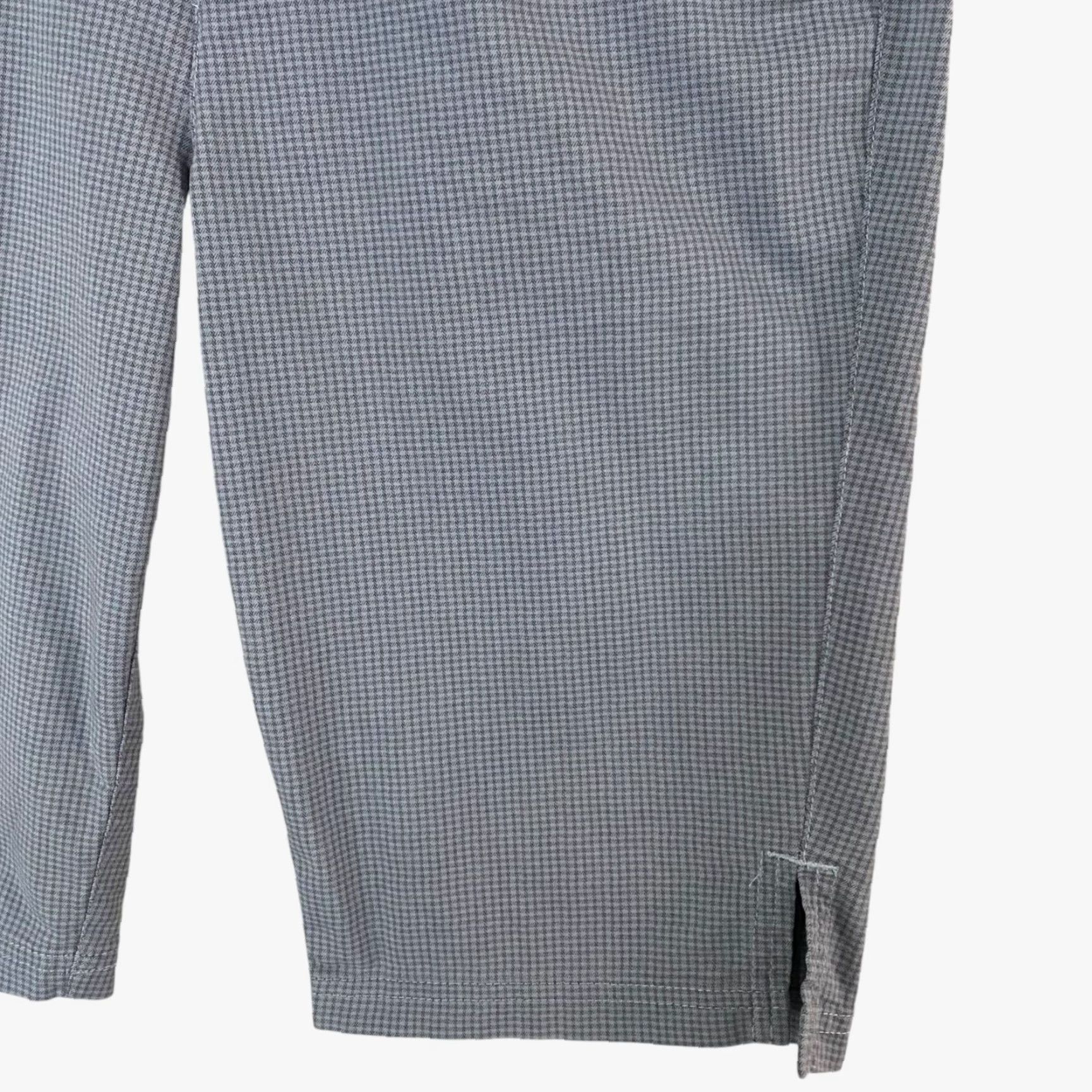 Mountain Hardwear Mountain Hardwear Wandering Bermuda Shorts Women's 4 Gray Plaid Hiking Outdoors Size 27" / US 4 / IT 40 - 6 Thumbnail