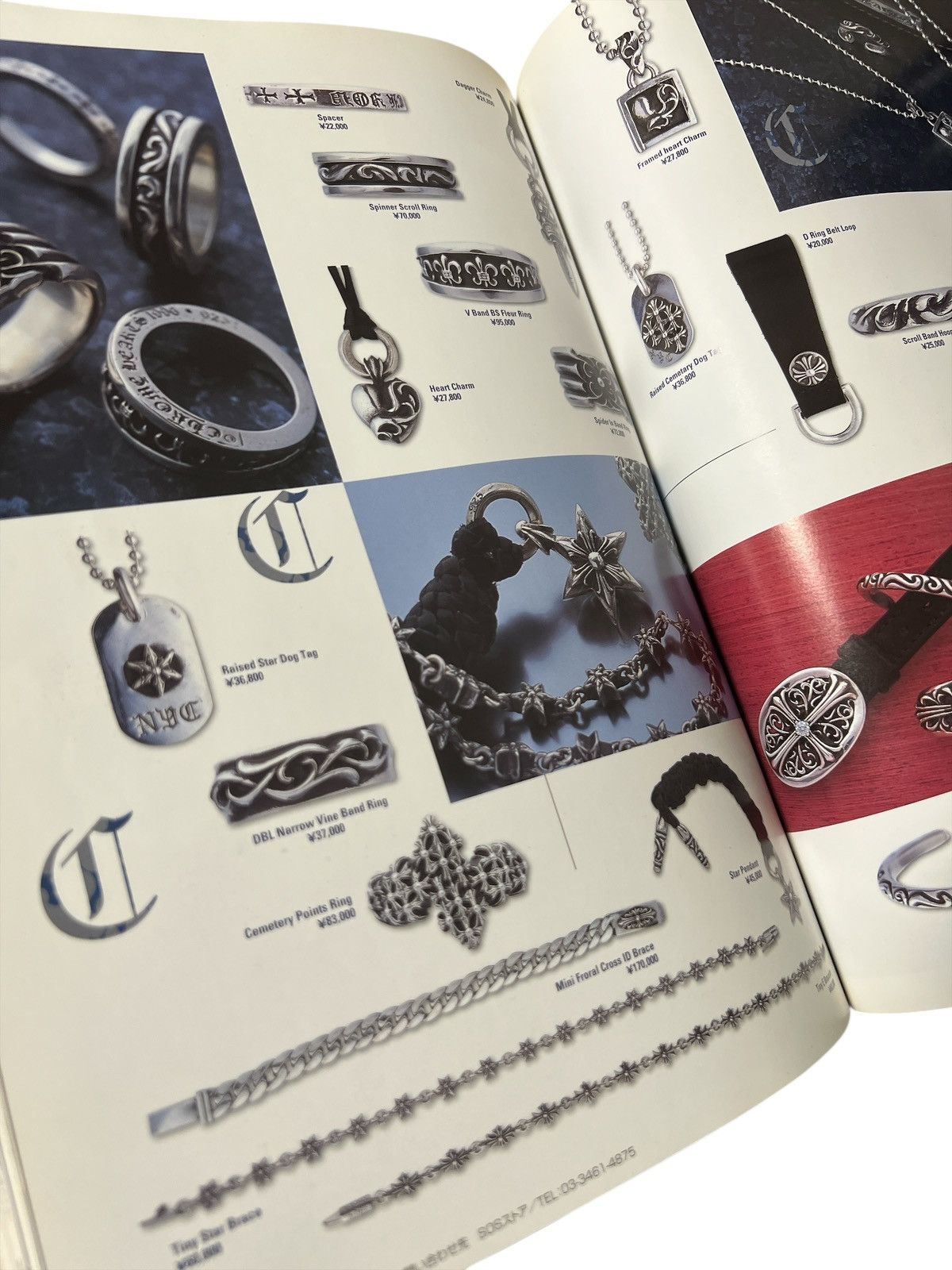 Chrome Hearts 2002 CHROME HEARTS Magazine Guide Book ring cross collection Size ONE SIZE - 5 Thumbnail