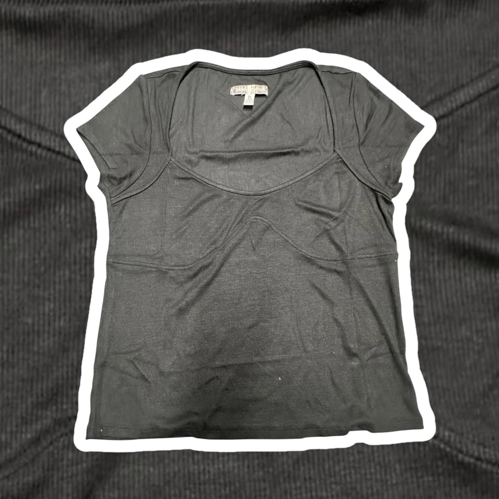Urban Outfitters Urban Outfitters Women's Black T-Shirt - XL Size XL / US 12-14 / IT 48-50 - 1 Thumbnail