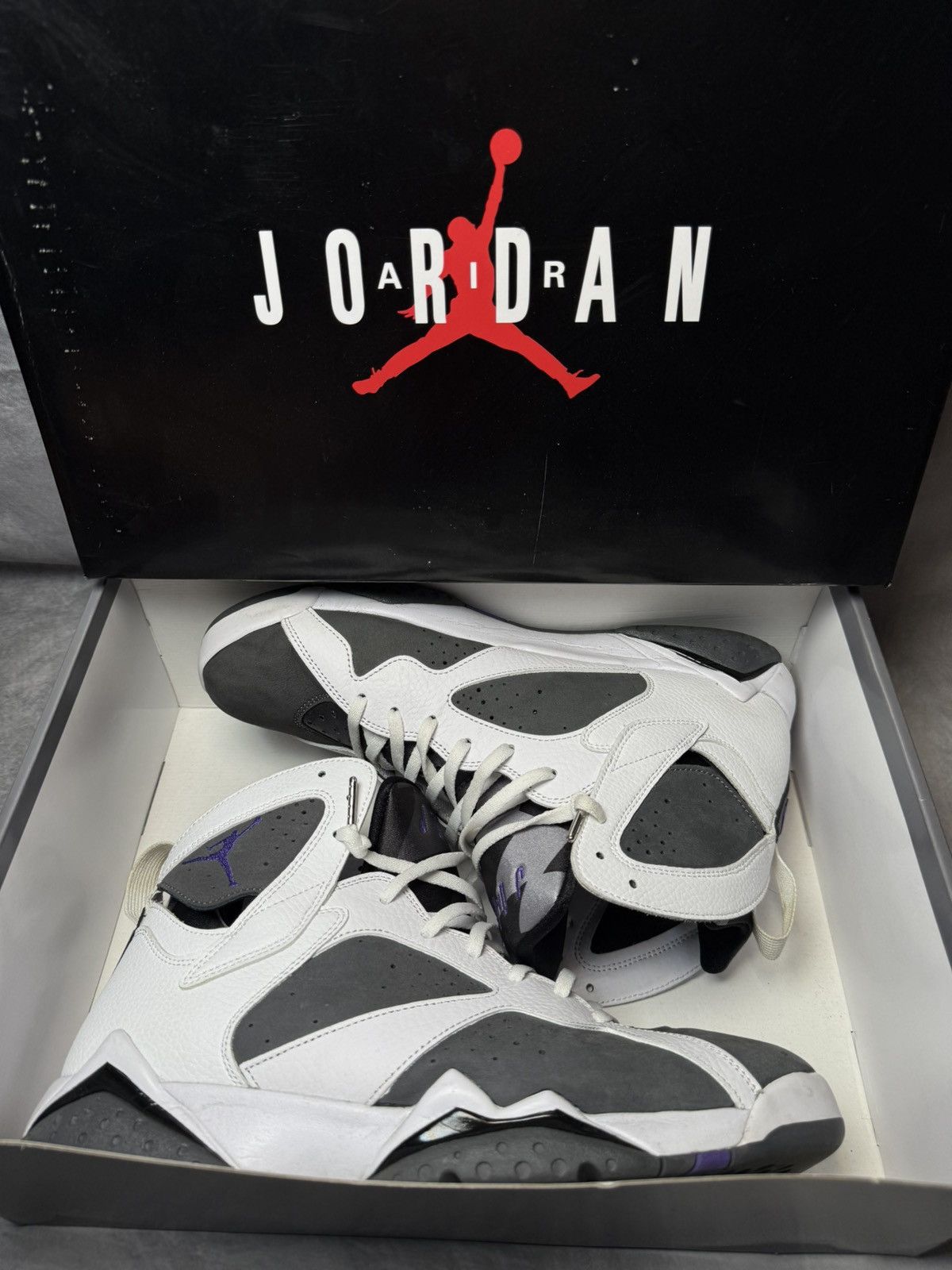 Jordan Brand × Nike Air Jordan 7 Retro Men's White/Gray/Purple Size US 13 / EU 46 - 6 Thumbnail