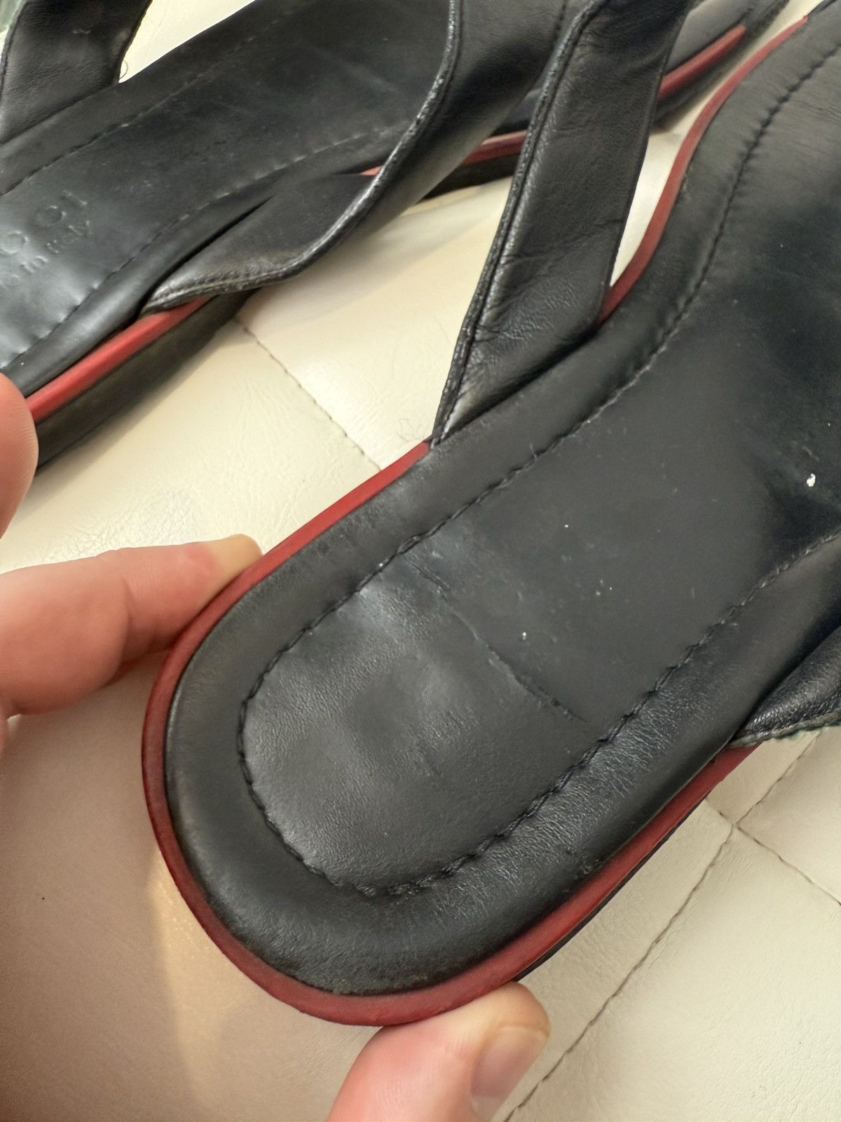Gucci Gucci Black Leather Flip Flops Sandals GG Web Stripe Slides Size US 11 / EU 44 - 18 Thumbnail