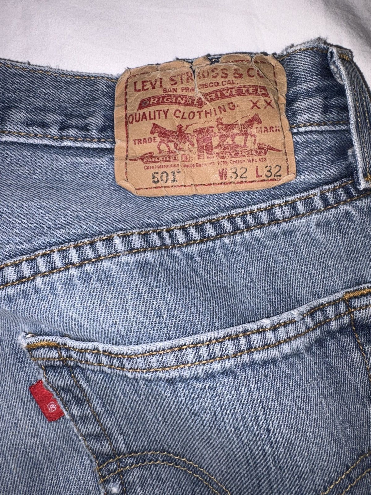 Levi's Vintage Clothing Levi’s 501 button fly blue jean denim w32 L32 red tab Size US 32 / EU 48 - 9 Thumbnail