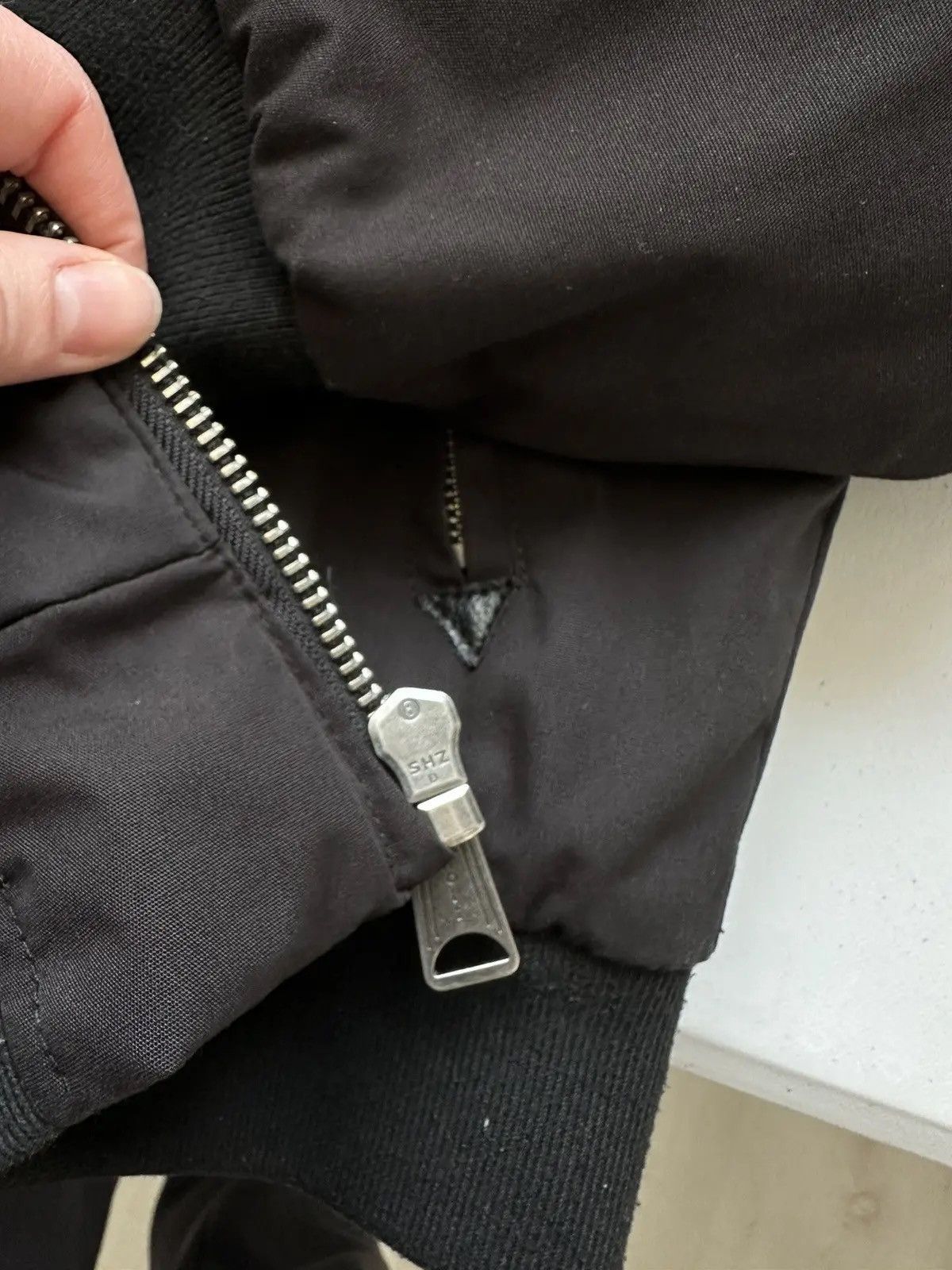 Schott Vintage Y2k Schott Nyc Bomber Hooded Jacket Zip Size US L / EU 52-54 / 3 - 9 Thumbnail